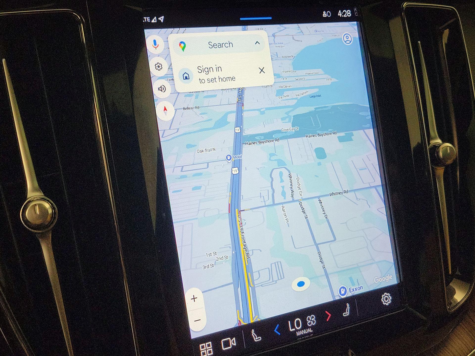 Thumbnail: 2022 Volvo XC60 - 14