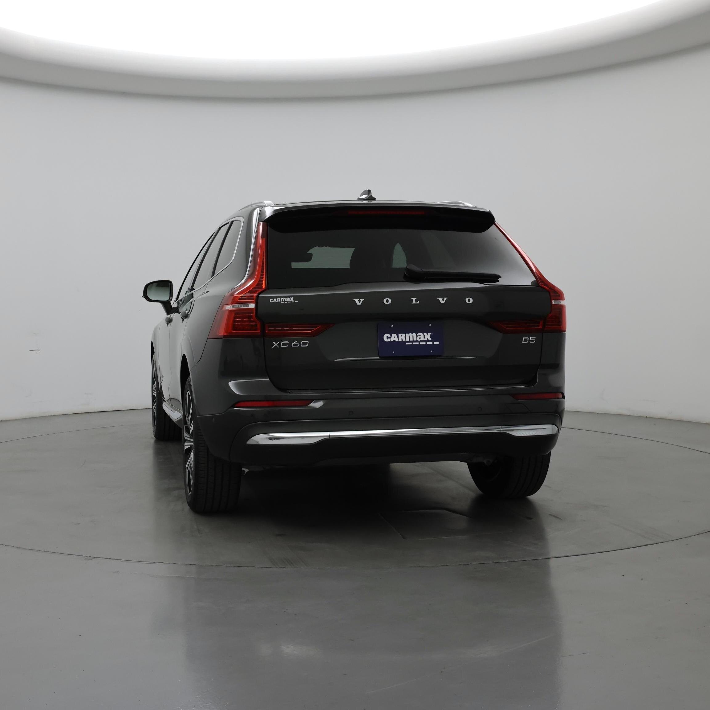 Thumbnail: 2022 Volvo XC60 - 6