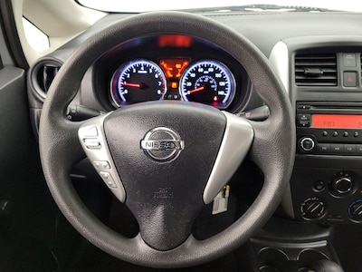 Steering Wheel & Instrument Cluster (On)
