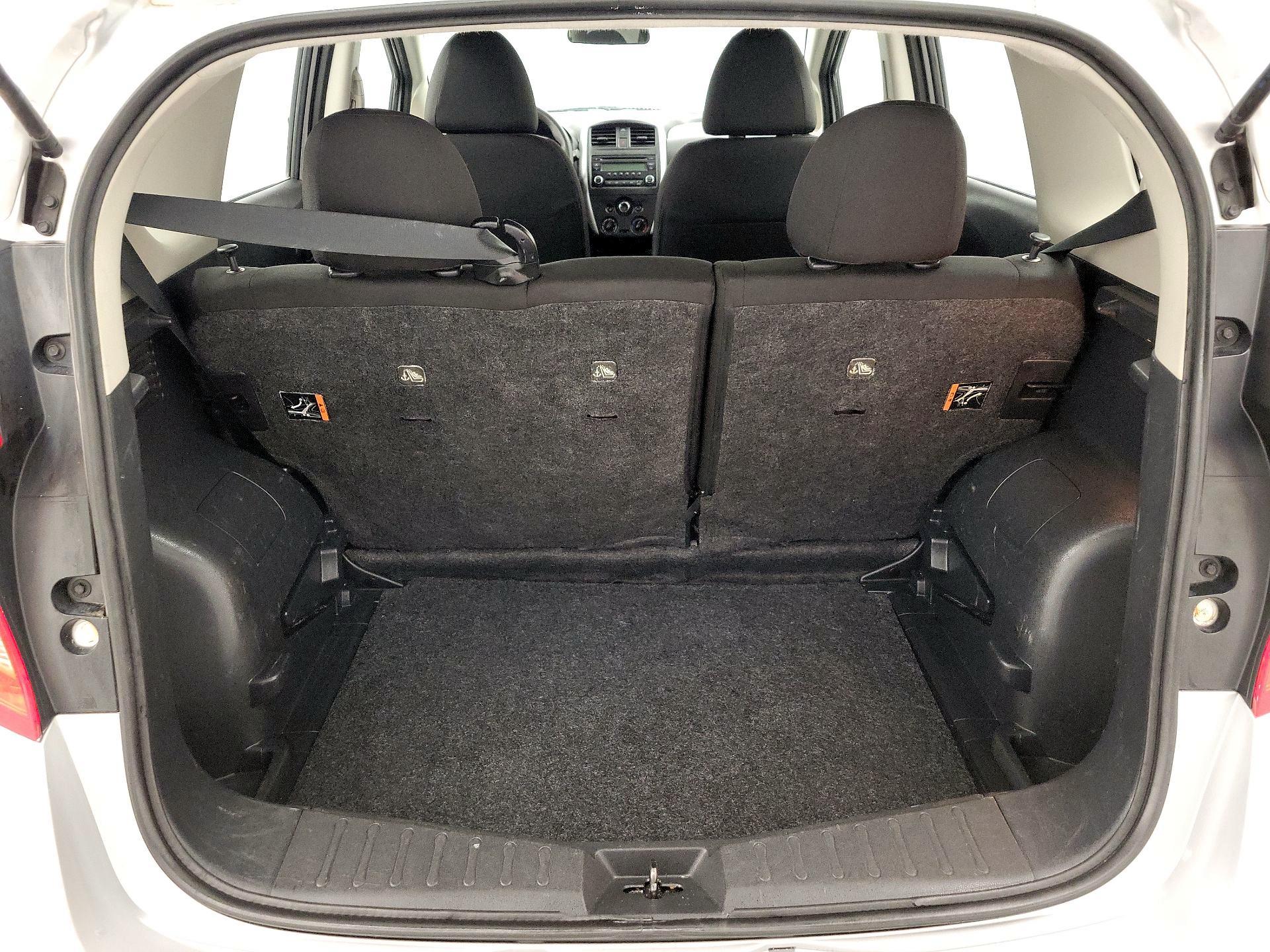 Thumbnail: 2015 Nissan Versa Note - 18