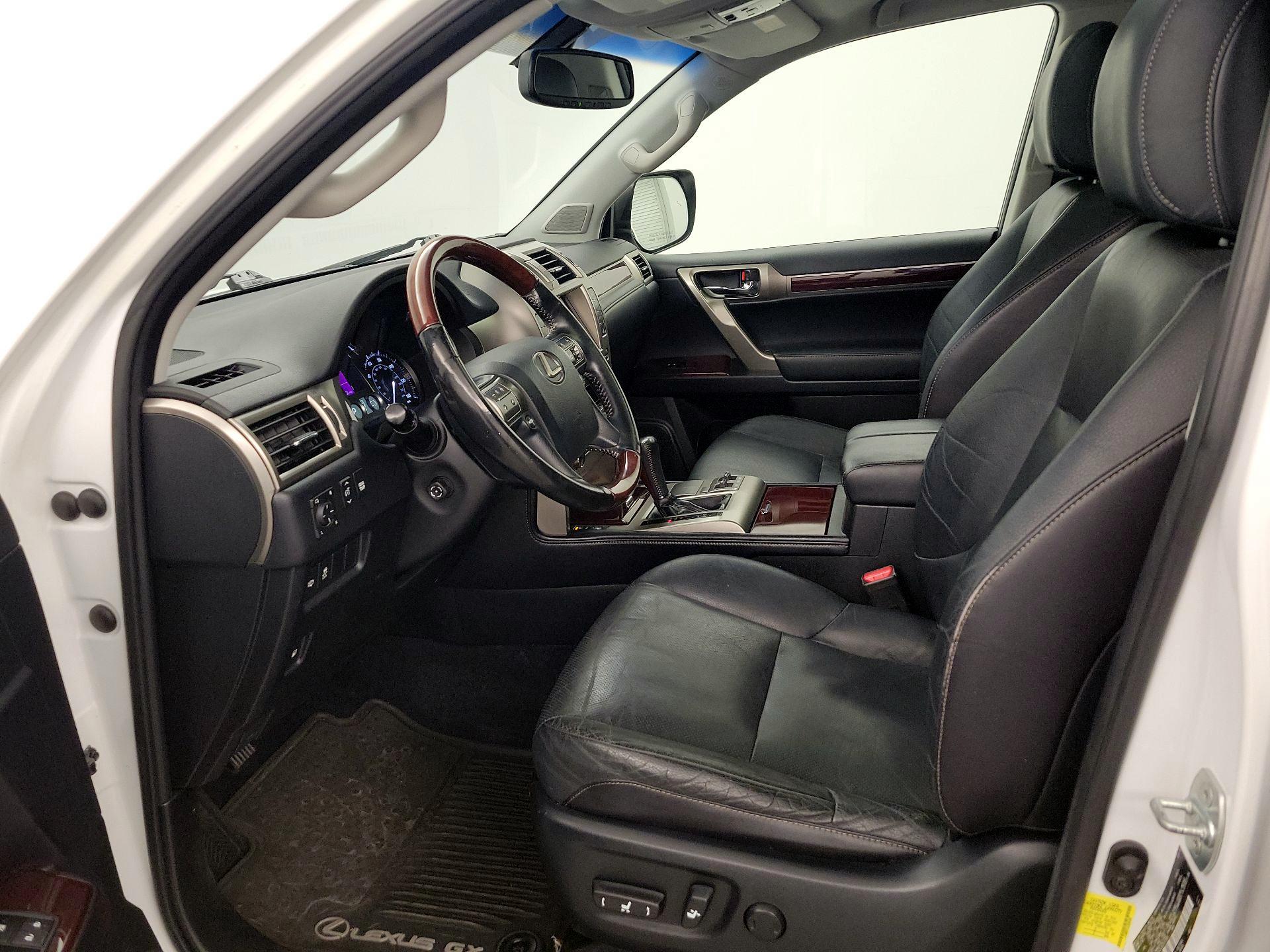Thumbnail: 2018 Lexus GX - 11
