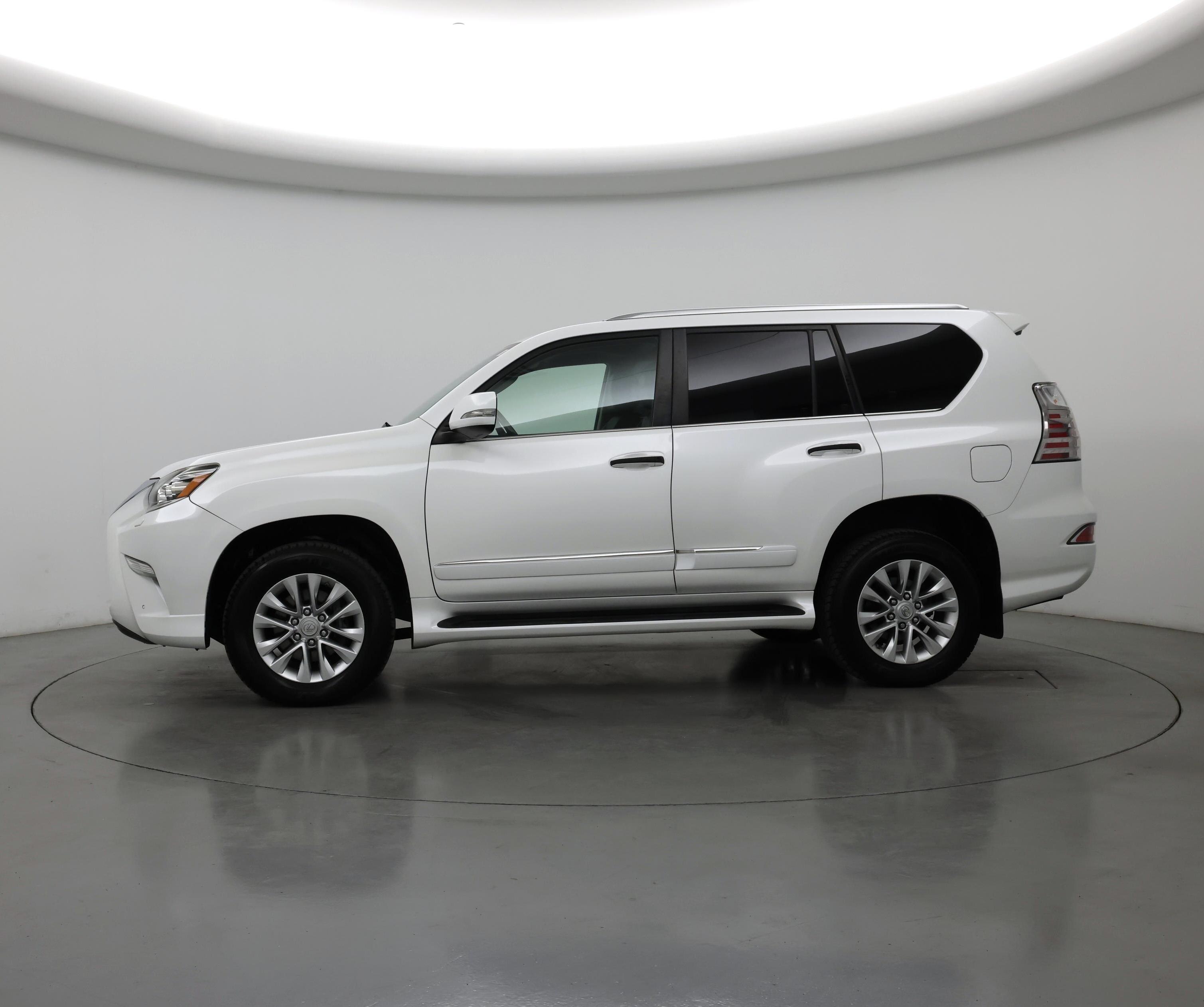 Thumbnail: 2018 Lexus GX - 3