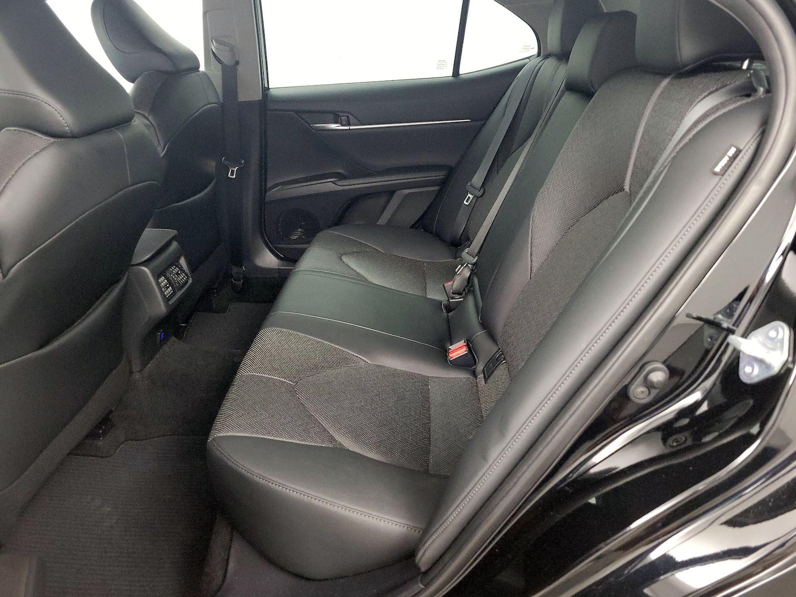 2023 Toyota Camry XLE - Photo 22