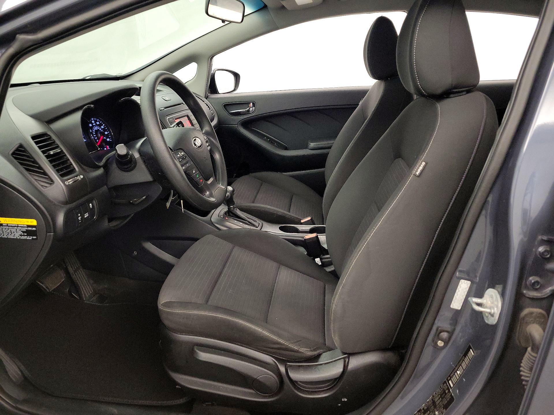 Thumbnail: 2015 Kia Forte - 11