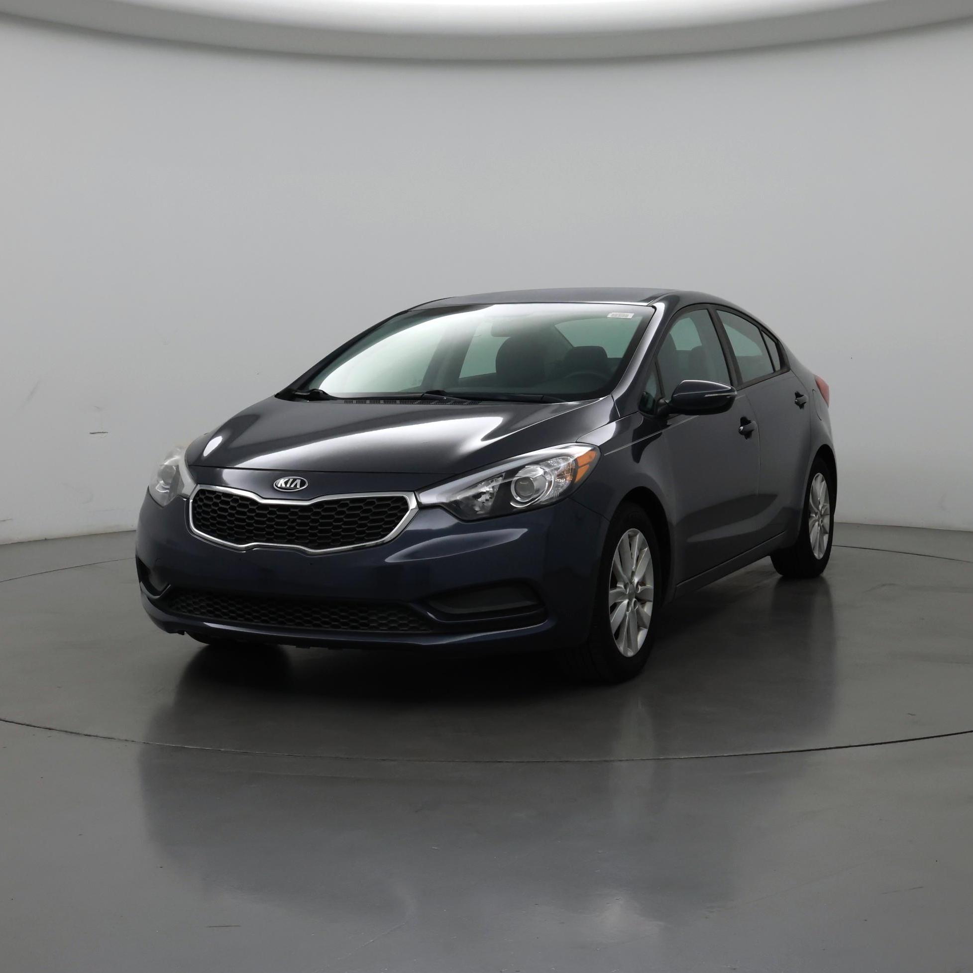Thumbnail: 2015 Kia Forte - 4
