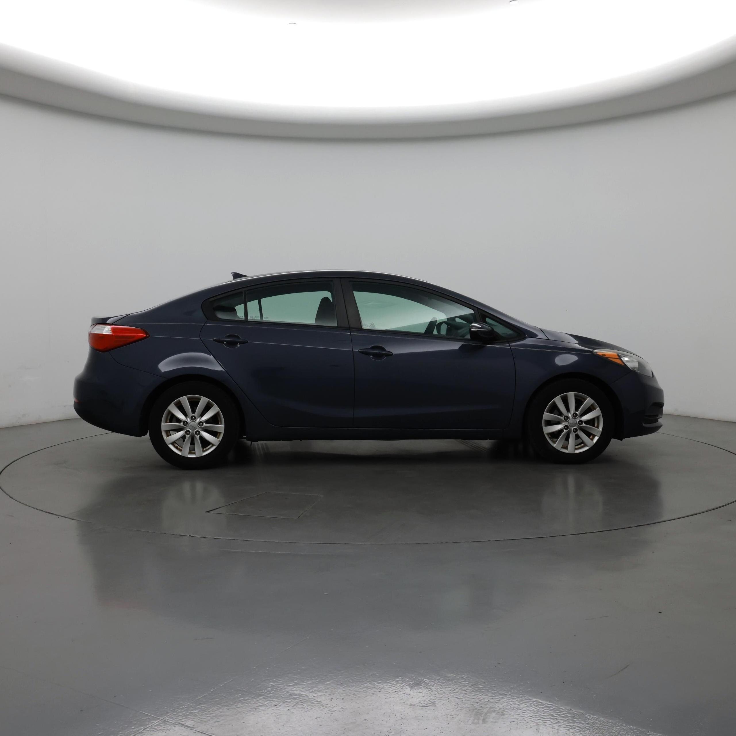 Thumbnail: 2015 Kia Forte - 7