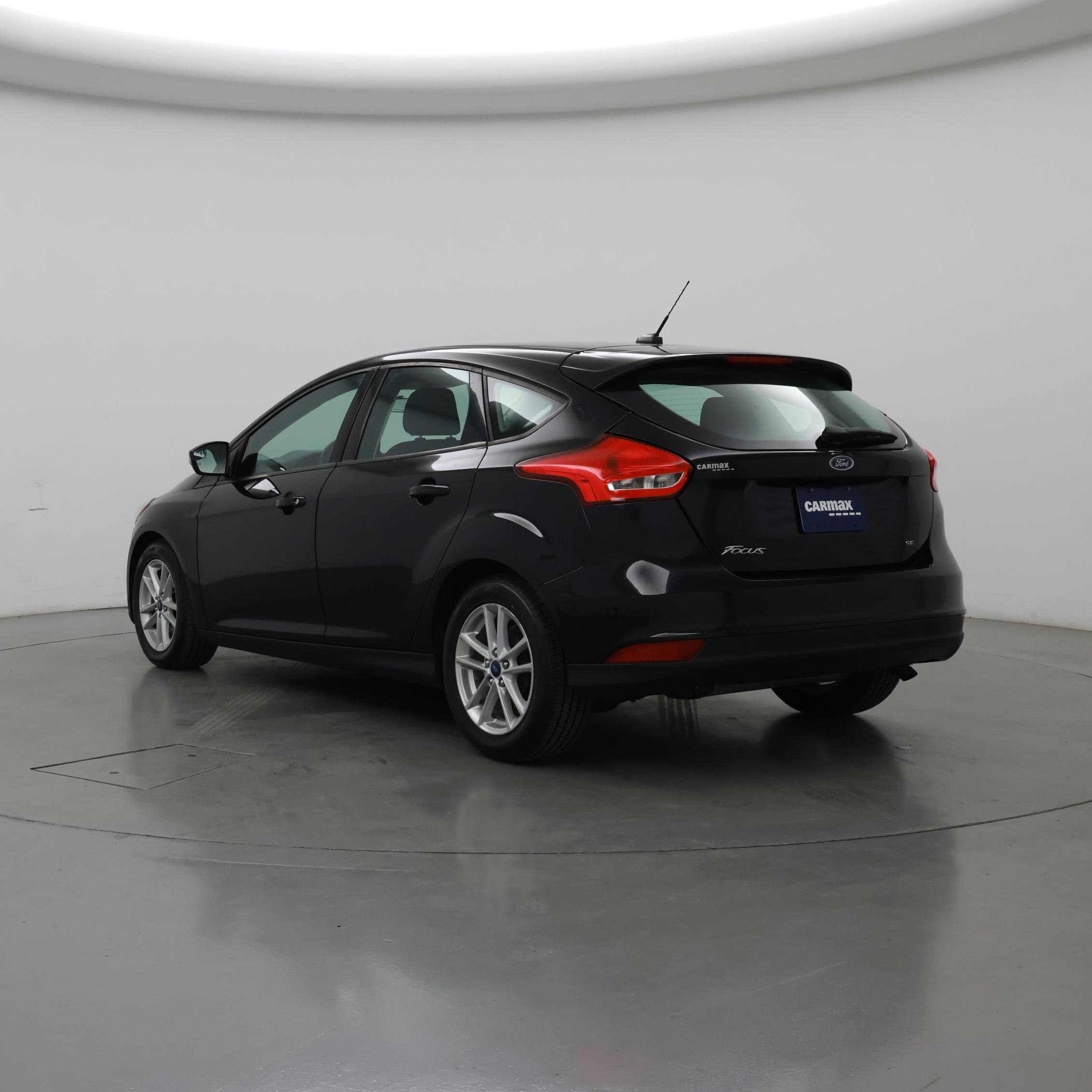 Thumbnail: 2018 Ford Focus - 2