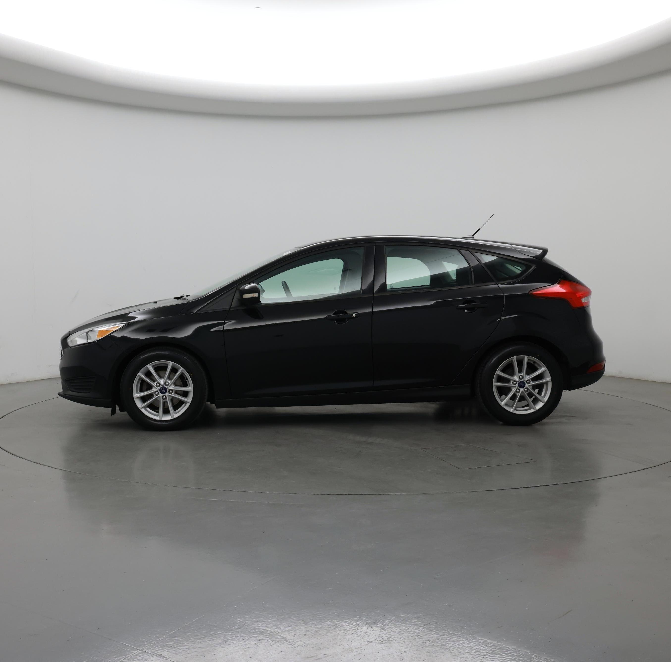 Thumbnail: 2018 Ford Focus - 3