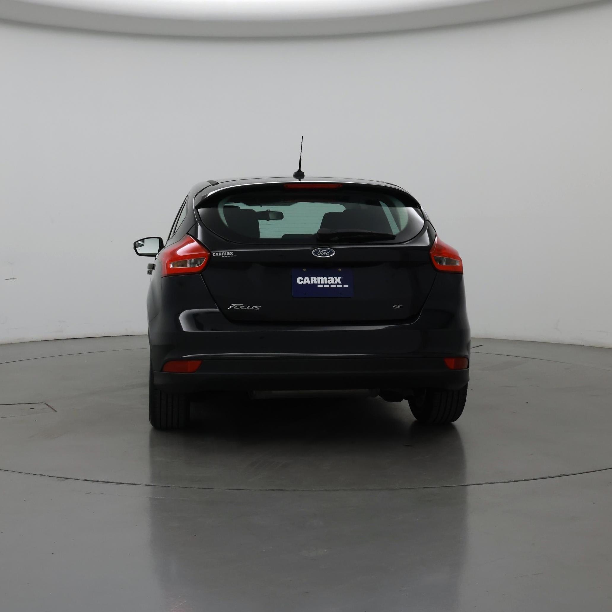 Thumbnail: 2018 Ford Focus - 6