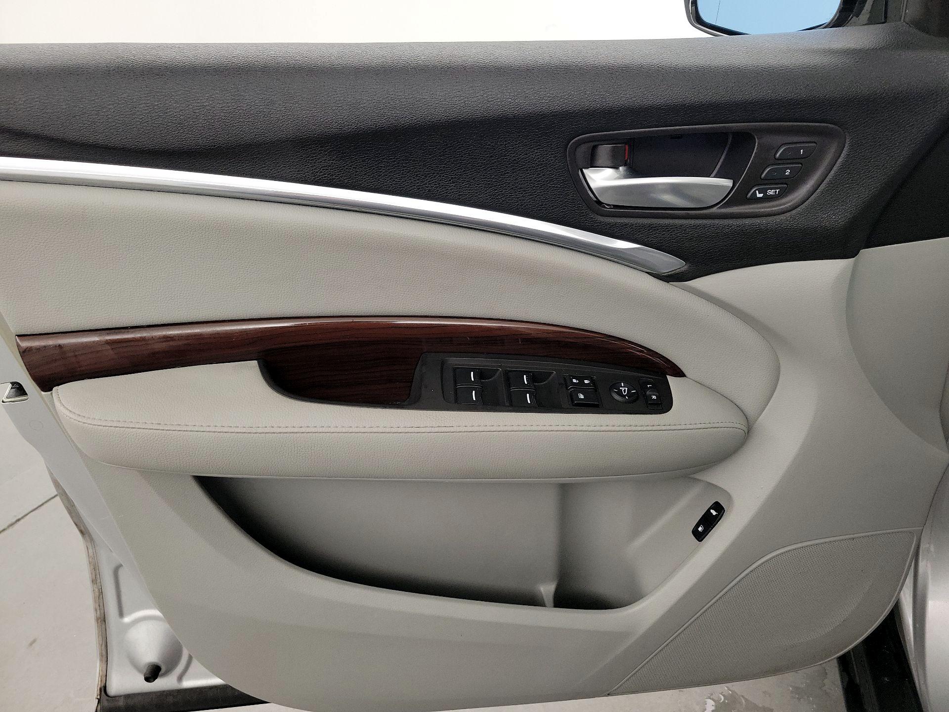 Thumbnail: 2014 Acura MDX - 12