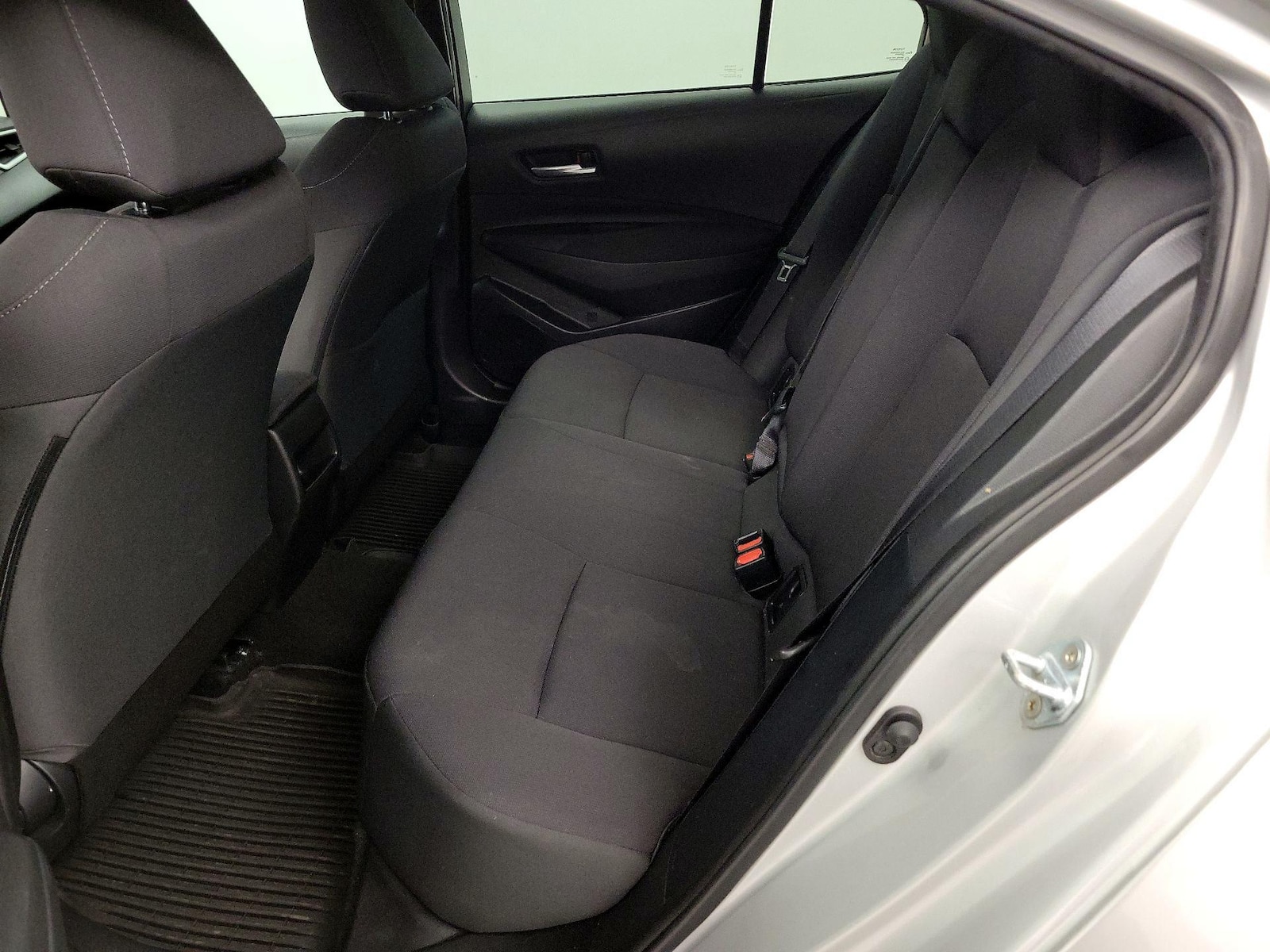 2021 Toyota Corolla LE - Photo 20