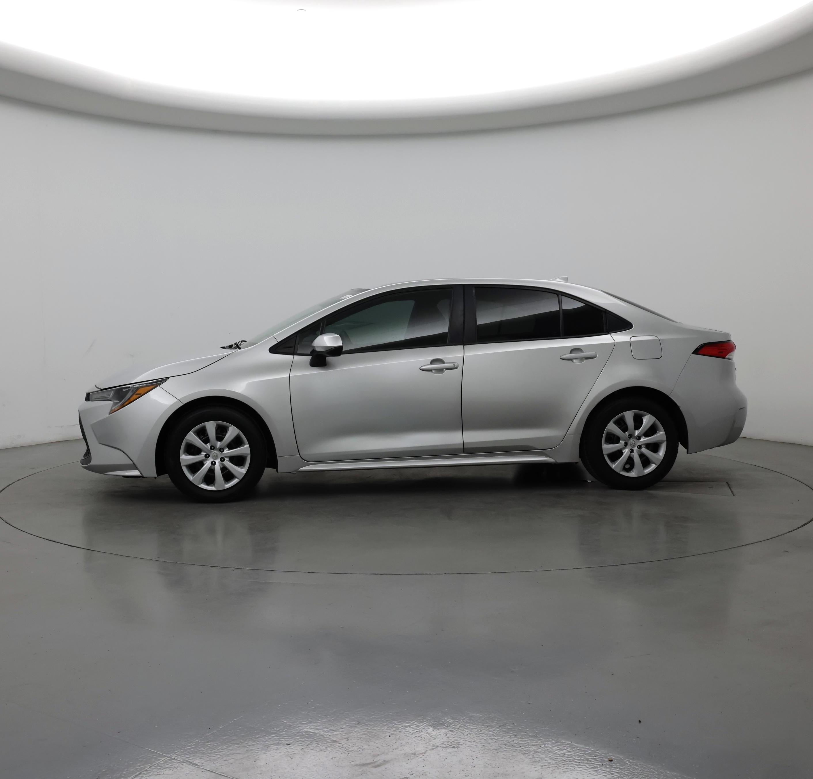 Thumbnail: 2021 Toyota Corolla - 3