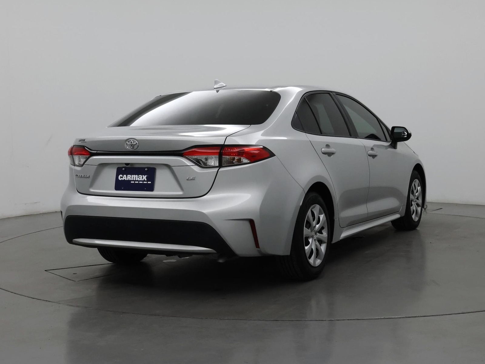 2021 Toyota Corolla LE - Photo 9