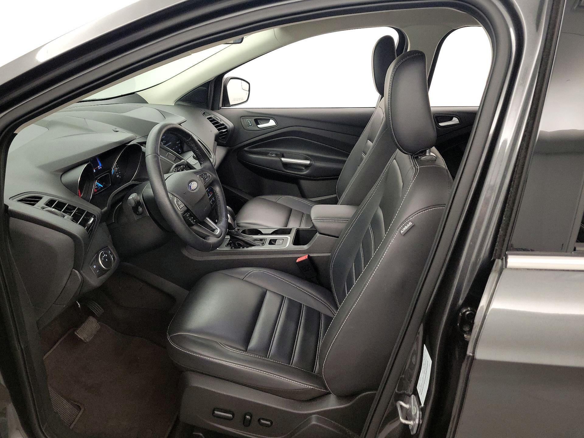 Thumbnail: 2019 Ford Escape - 11