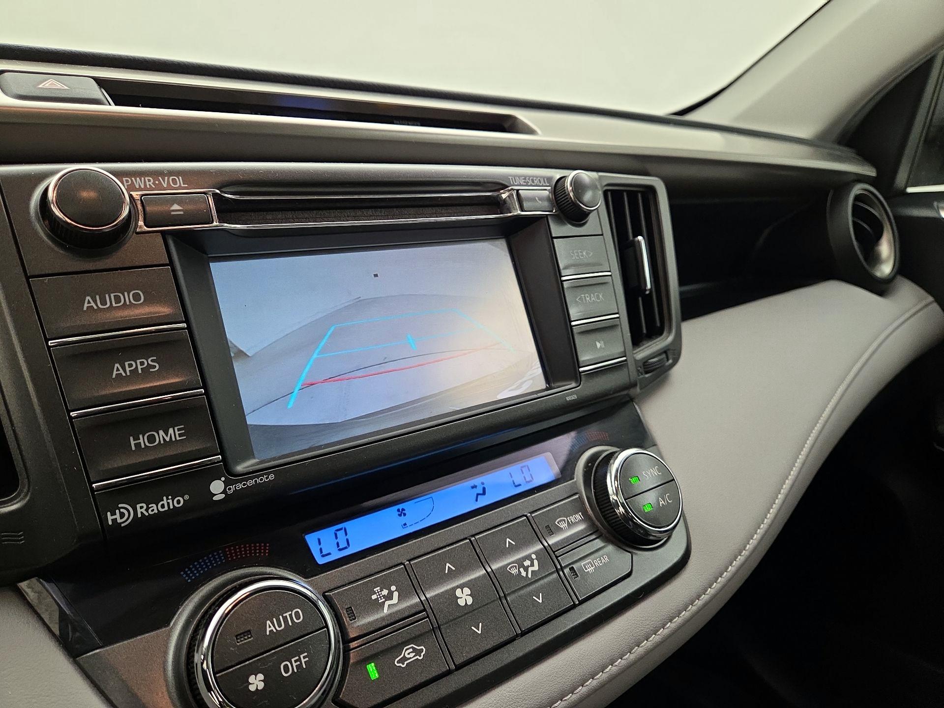 Thumbnail: 2014 Toyota RAV4 - 14