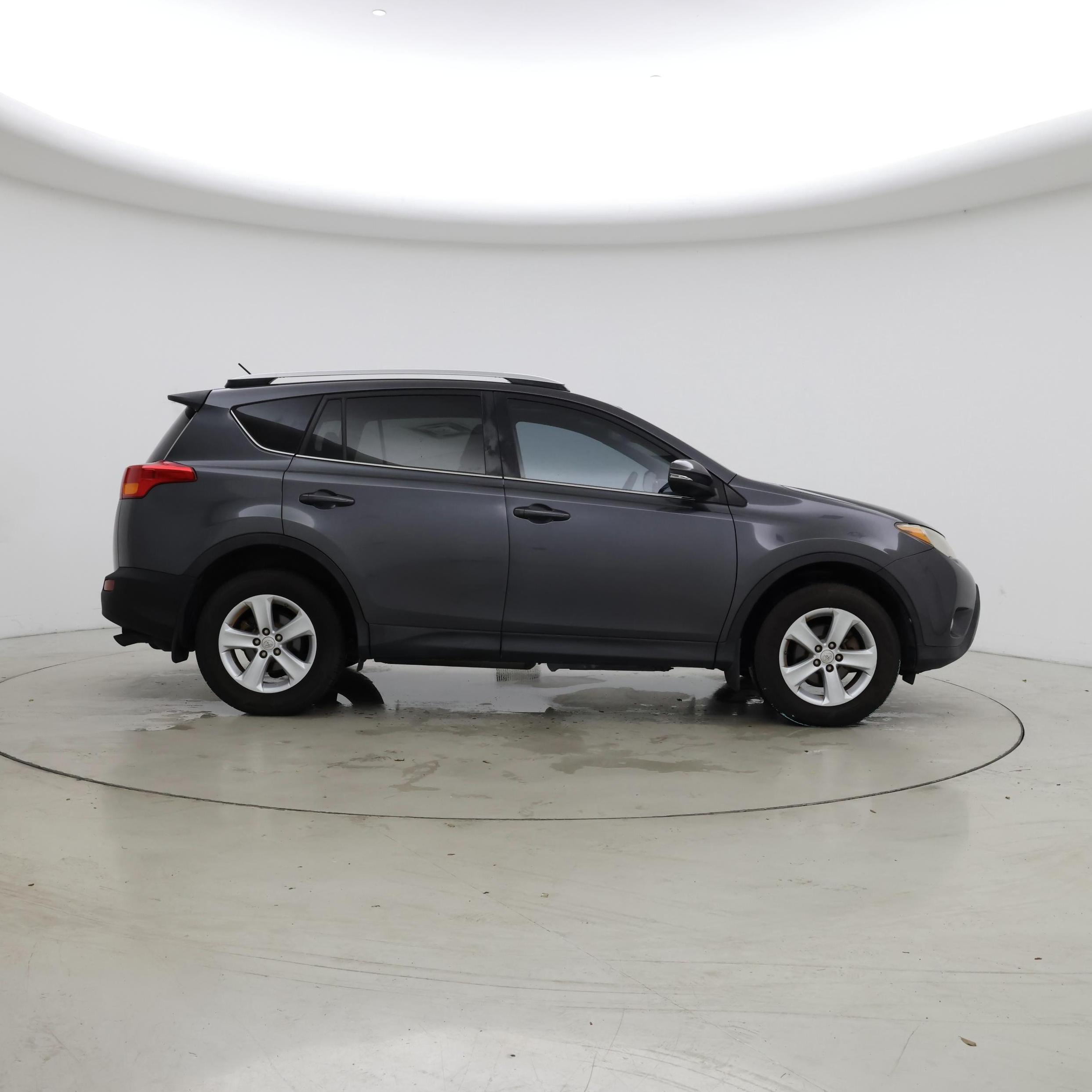 Thumbnail: 2014 Toyota RAV4 - 7