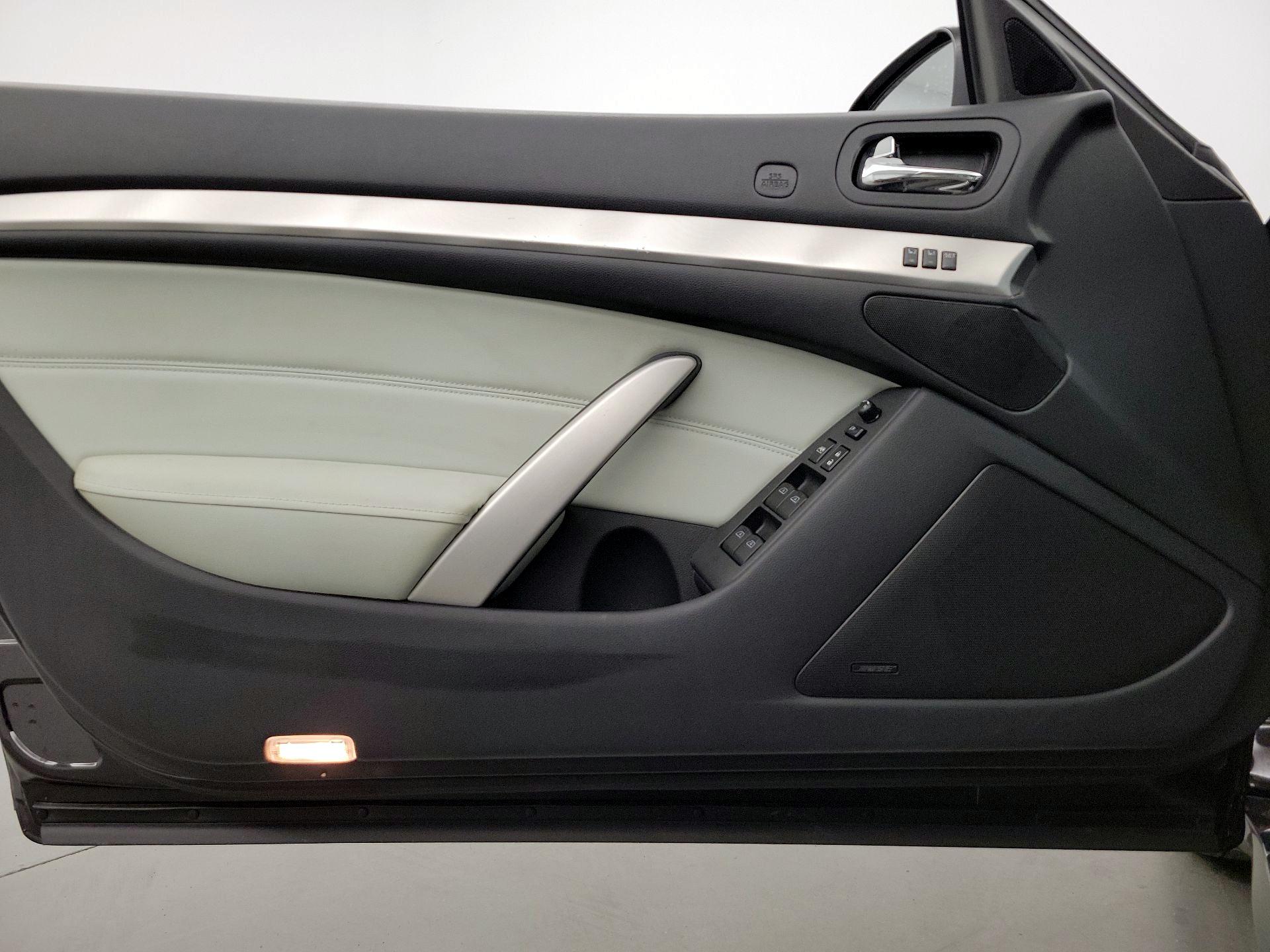 Thumbnail: 2014 INFINITI Q60 - 12