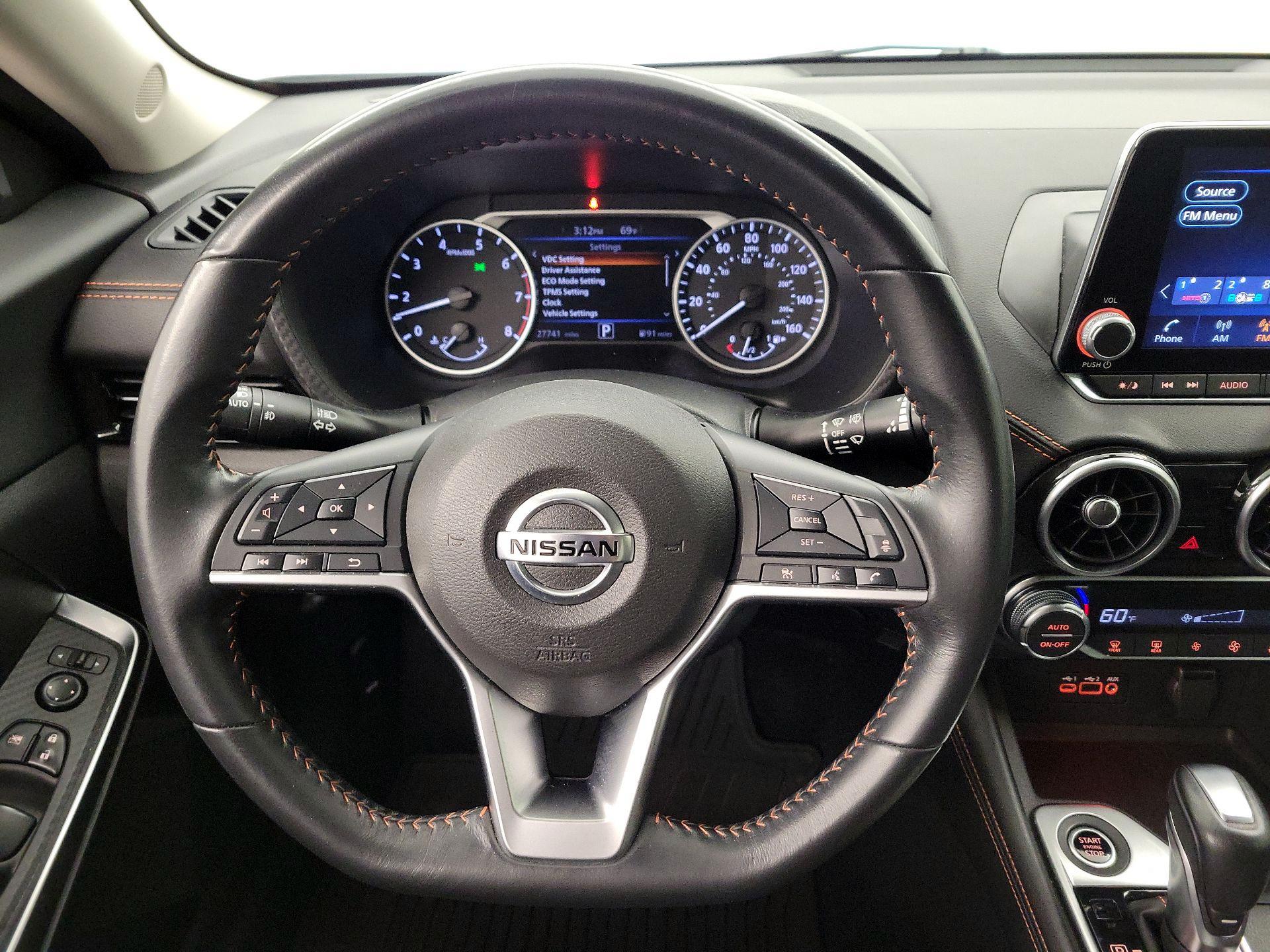 Thumbnail: 2022 Nissan Sentra - 10