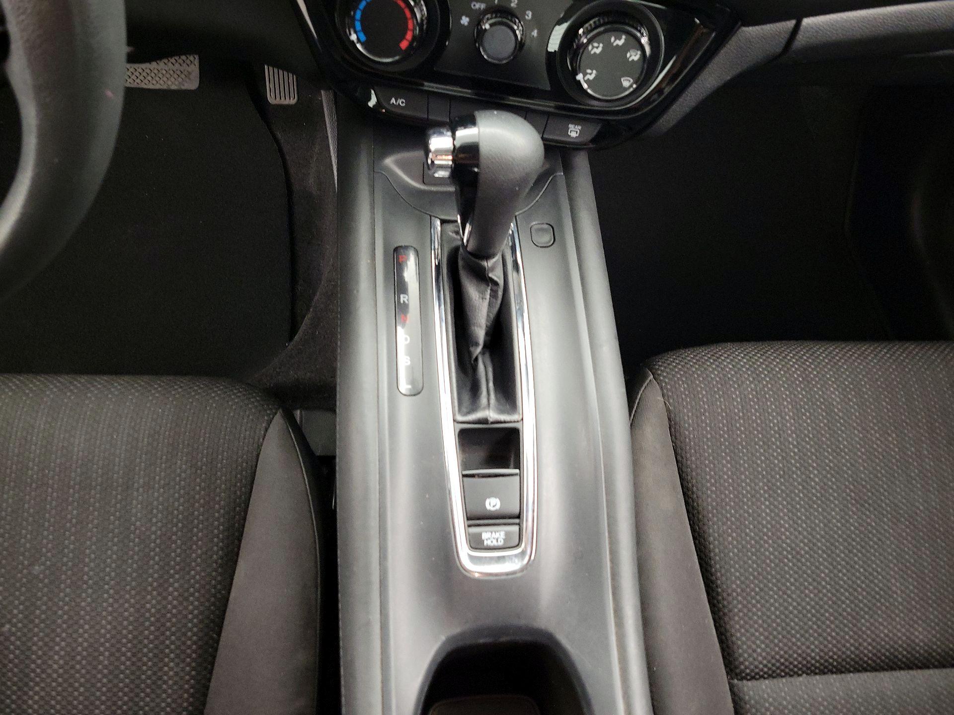 Thumbnail: 2018 Honda HR-V - 17