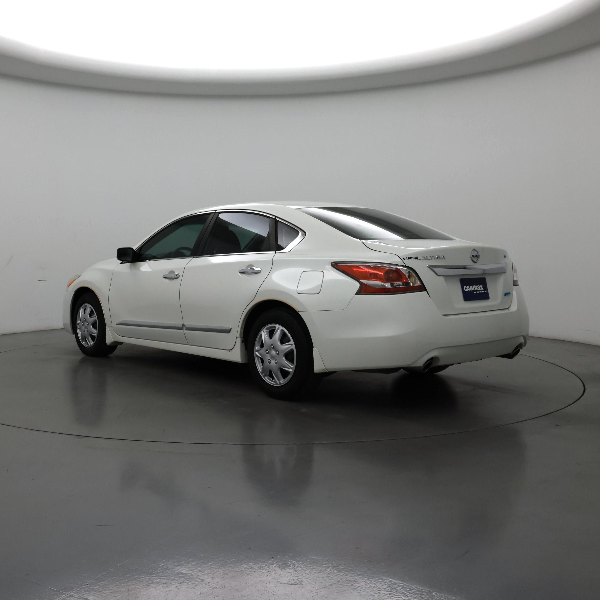 Thumbnail: 2014 Nissan Altima - 2