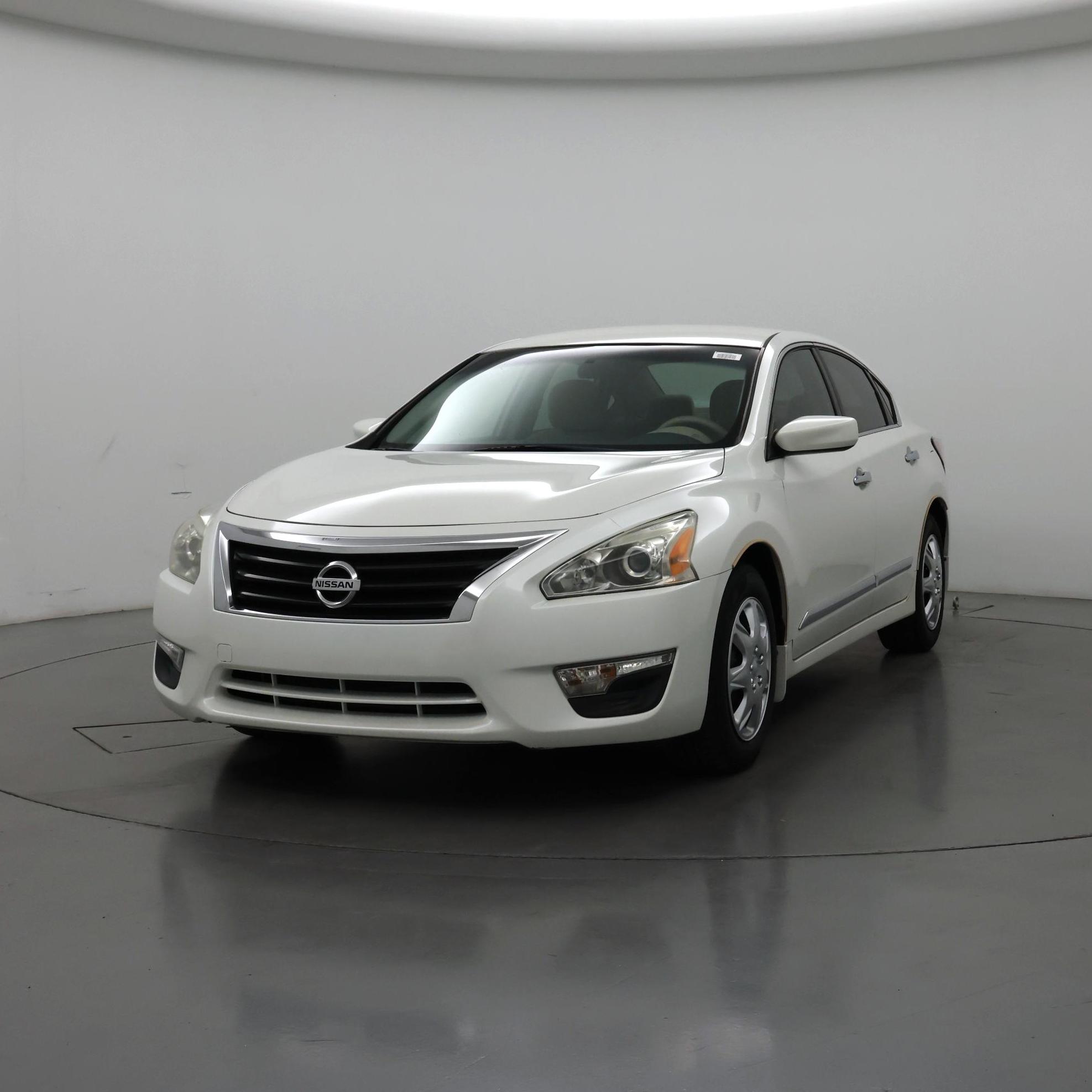 Thumbnail: 2014 Nissan Altima - 4