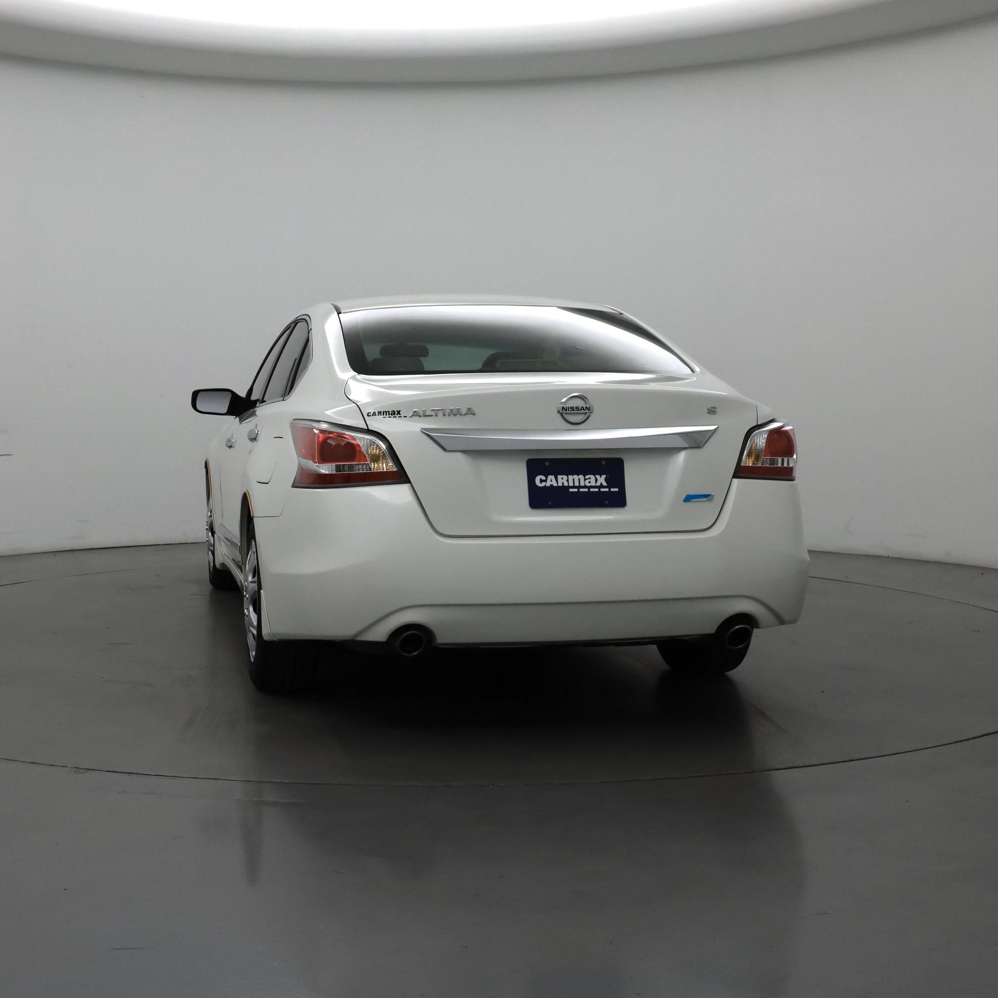 Thumbnail: 2014 Nissan Altima - 6