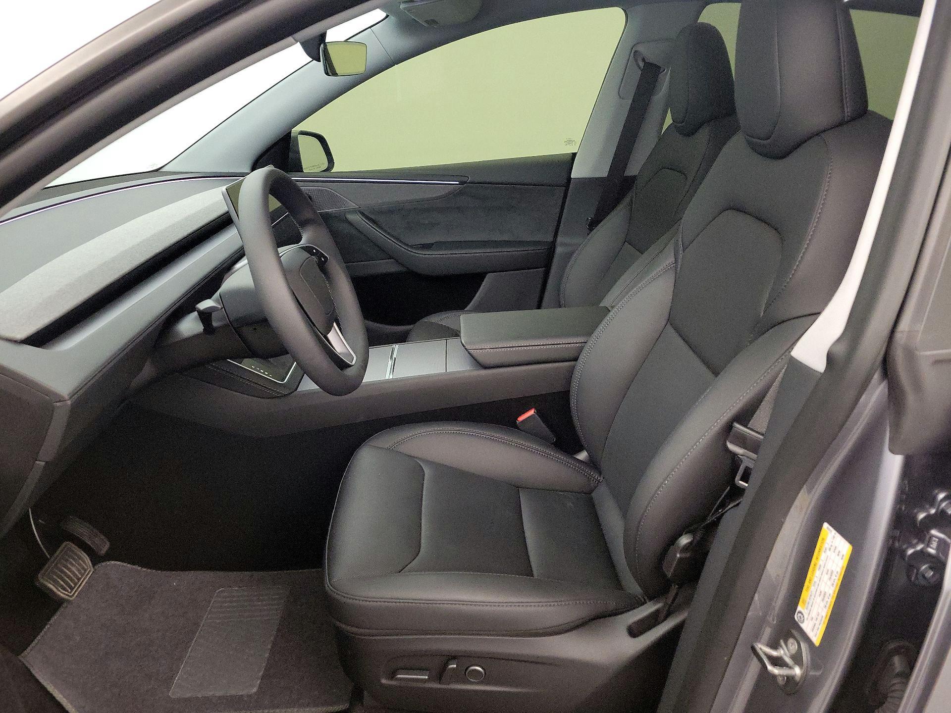 Thumbnail: 2026 Tesla Model Y - 11