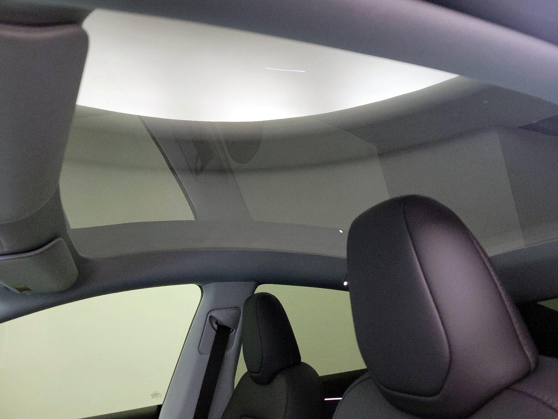 Thumbnail: 2026 Tesla Model Y - 18