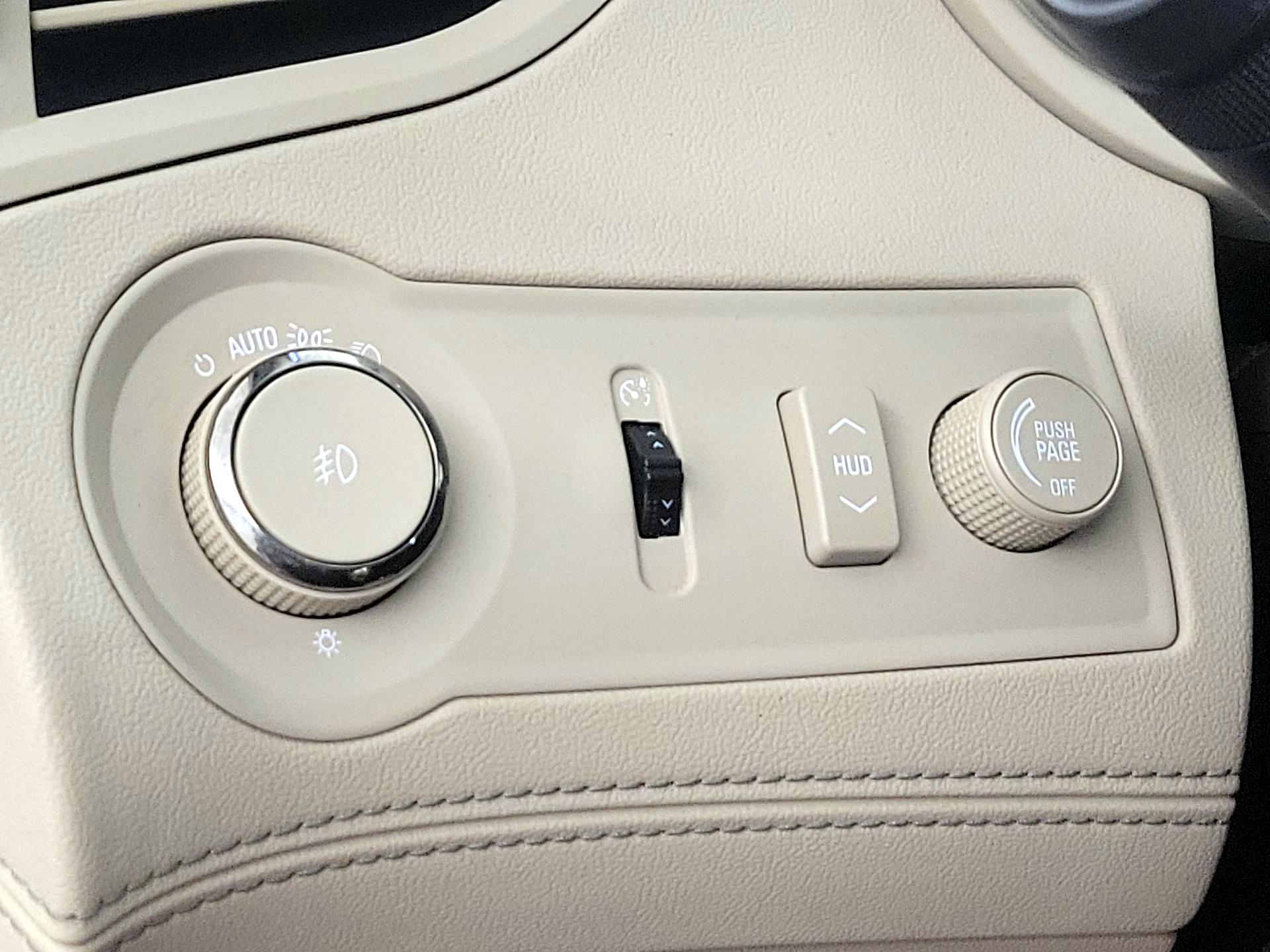 Thumbnail: 2015 Buick LaCrosse - 13