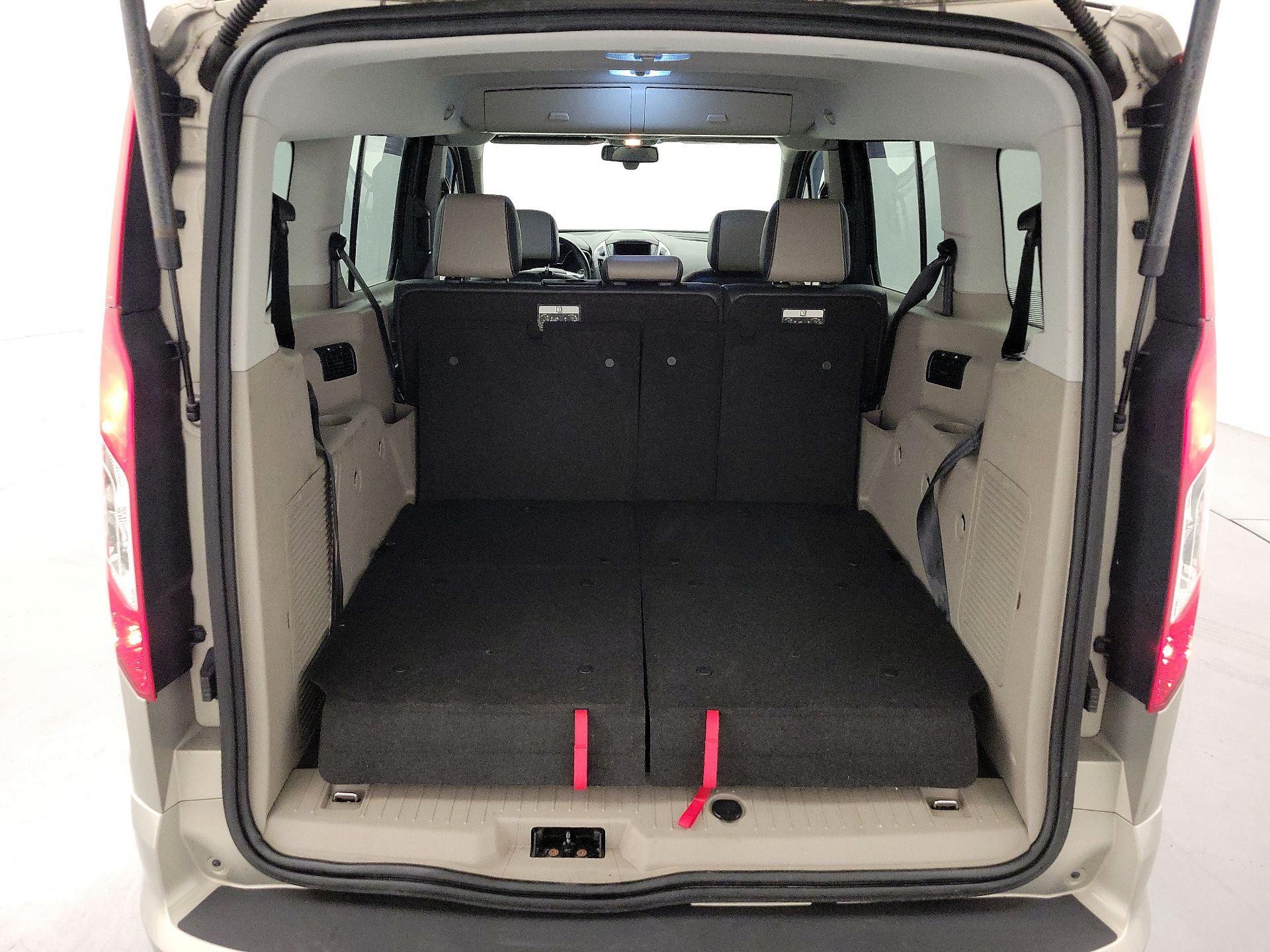 Thumbnail: 2015 Ford Transit Series - 20