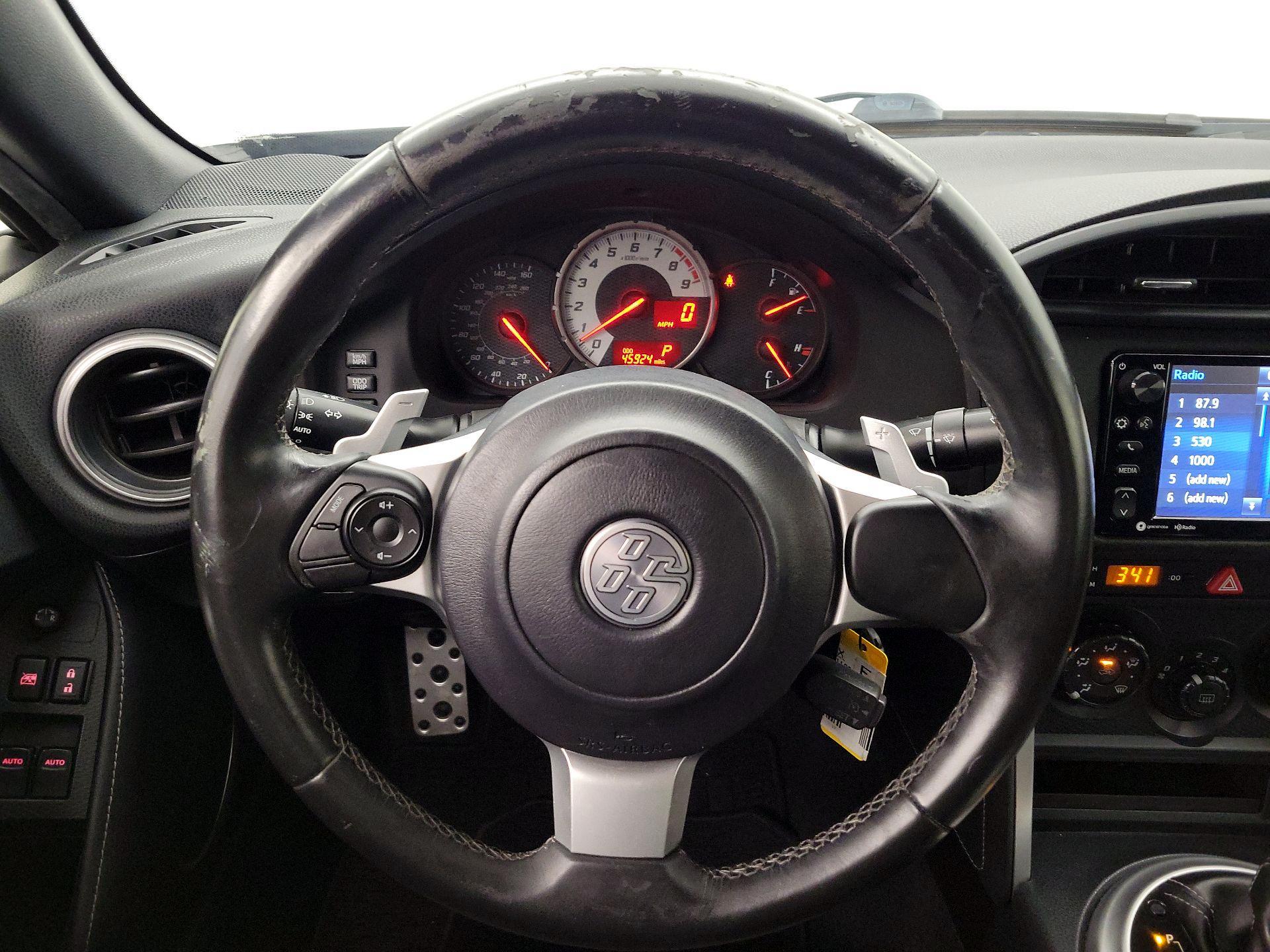 Thumbnail: 2017 Toyota 86 - 10