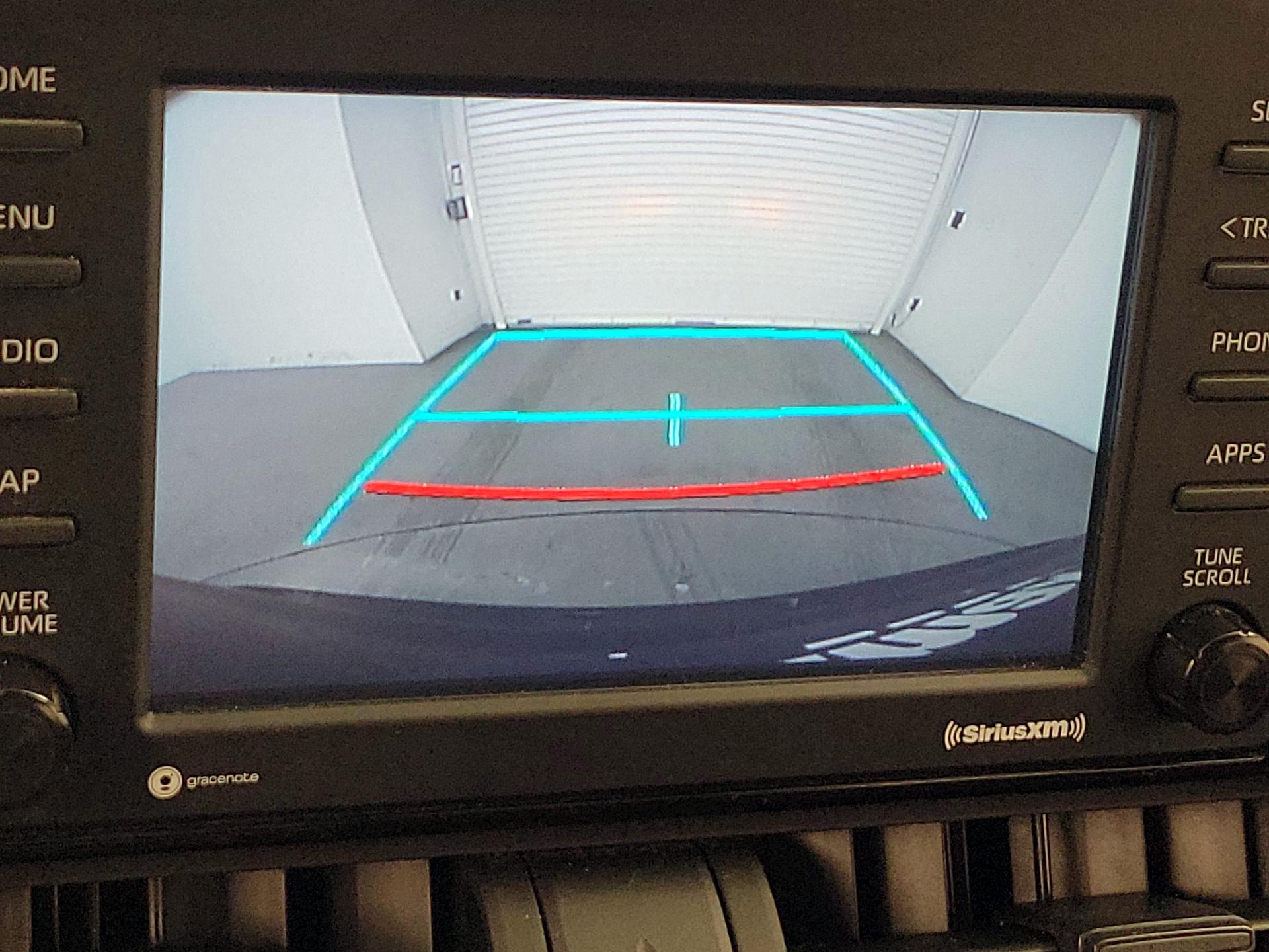 Thumbnail: 2022 Toyota RAV4 - 15