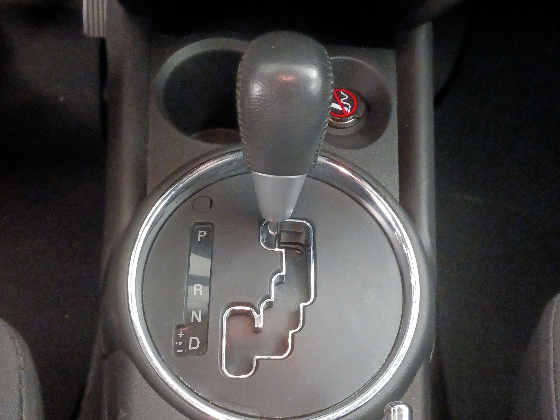 Thumbnail: 2015 Mitsubishi Outlander Sport - 17