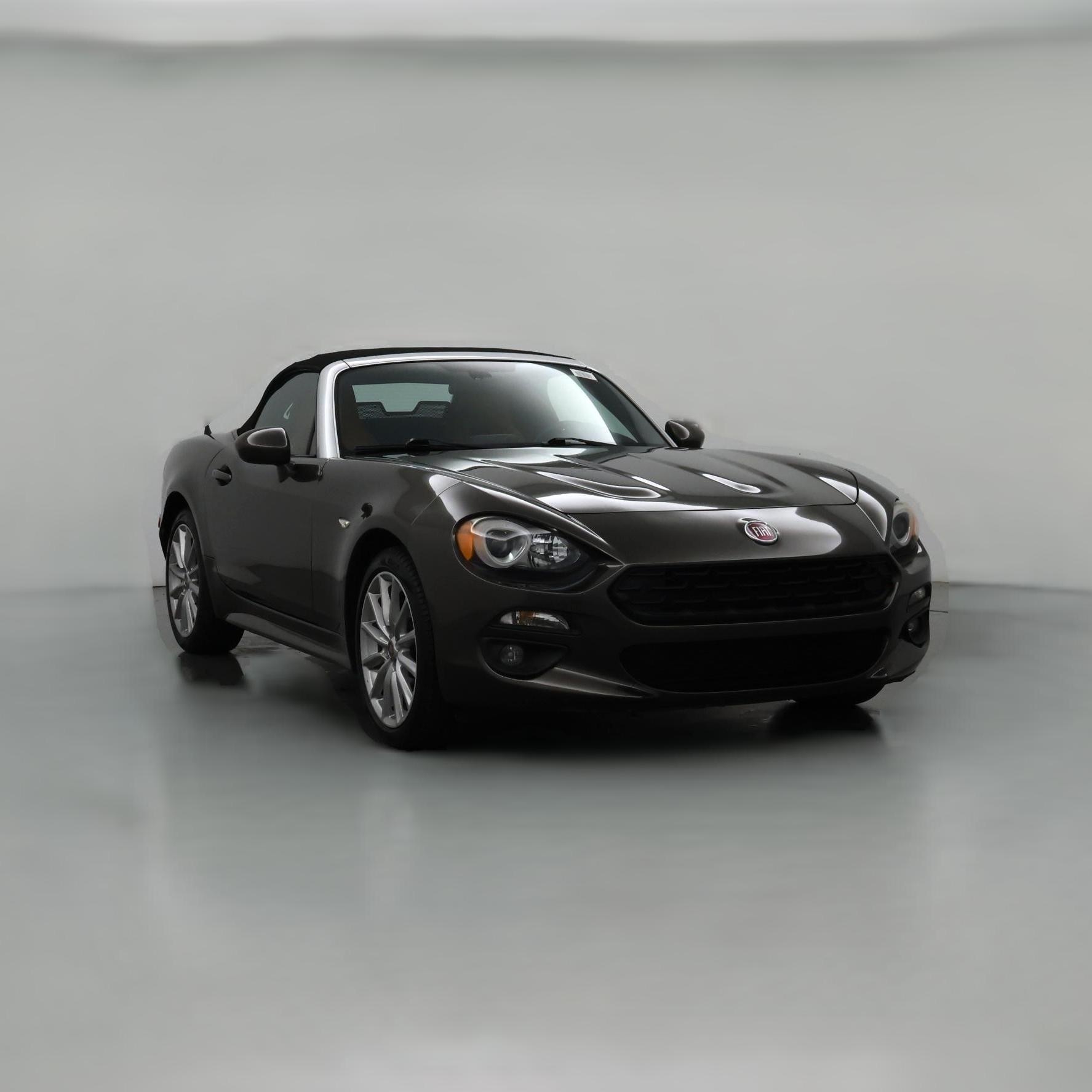 Thumbnail: 2017 Fiat 124 Spider - 1