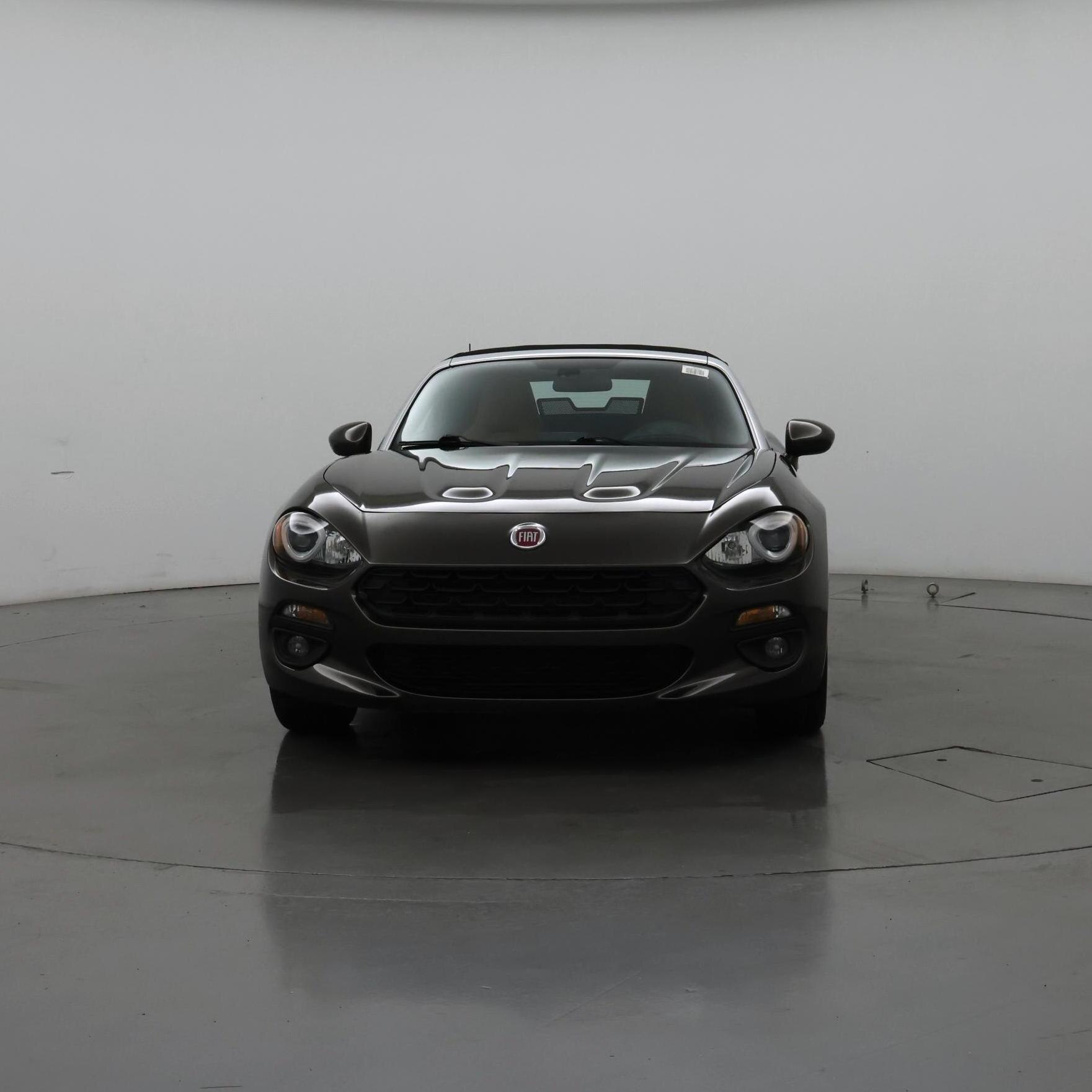 Thumbnail: 2017 Fiat 124 Spider - 5