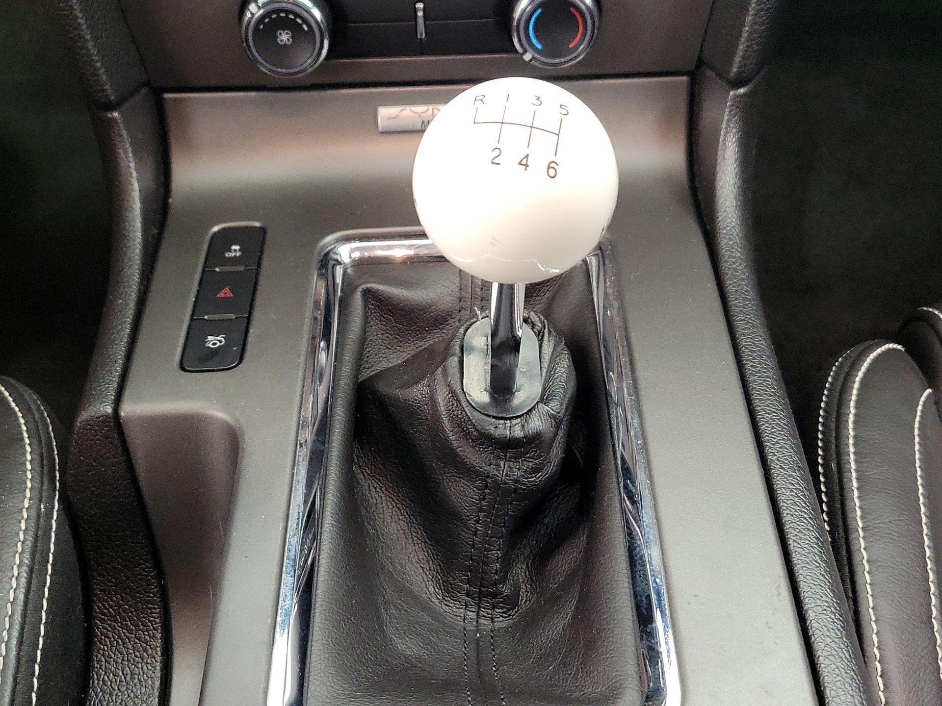 Thumbnail: 2014 Ford Mustang - 16