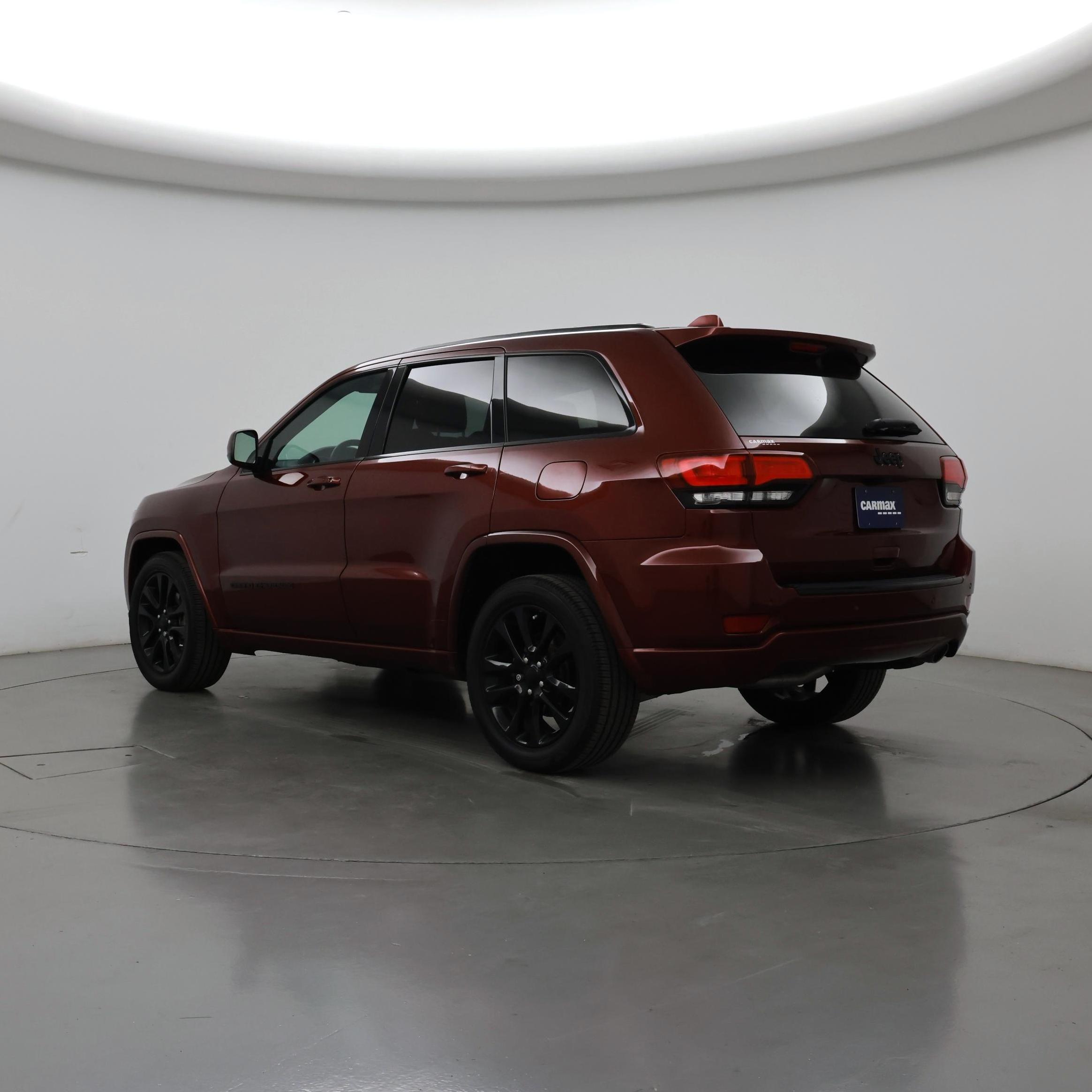 Thumbnail: 2018 Jeep Grand Cherokee - 2