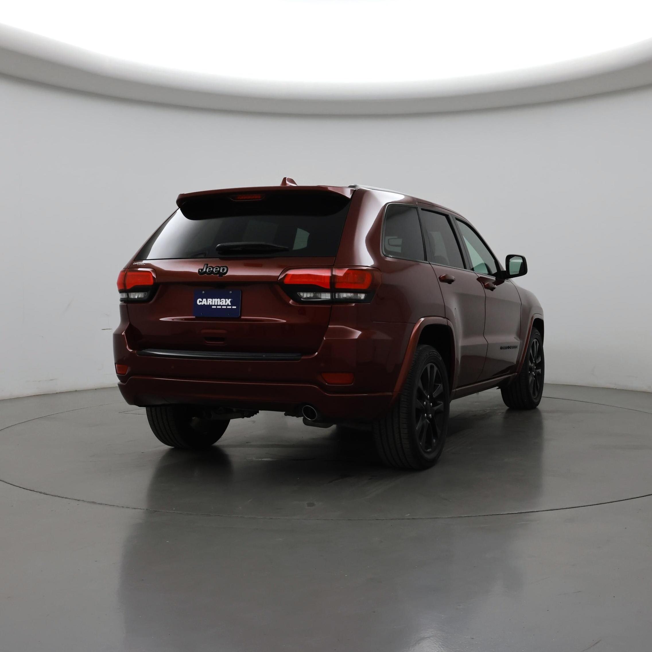 Thumbnail: 2018 Jeep Grand Cherokee - 8