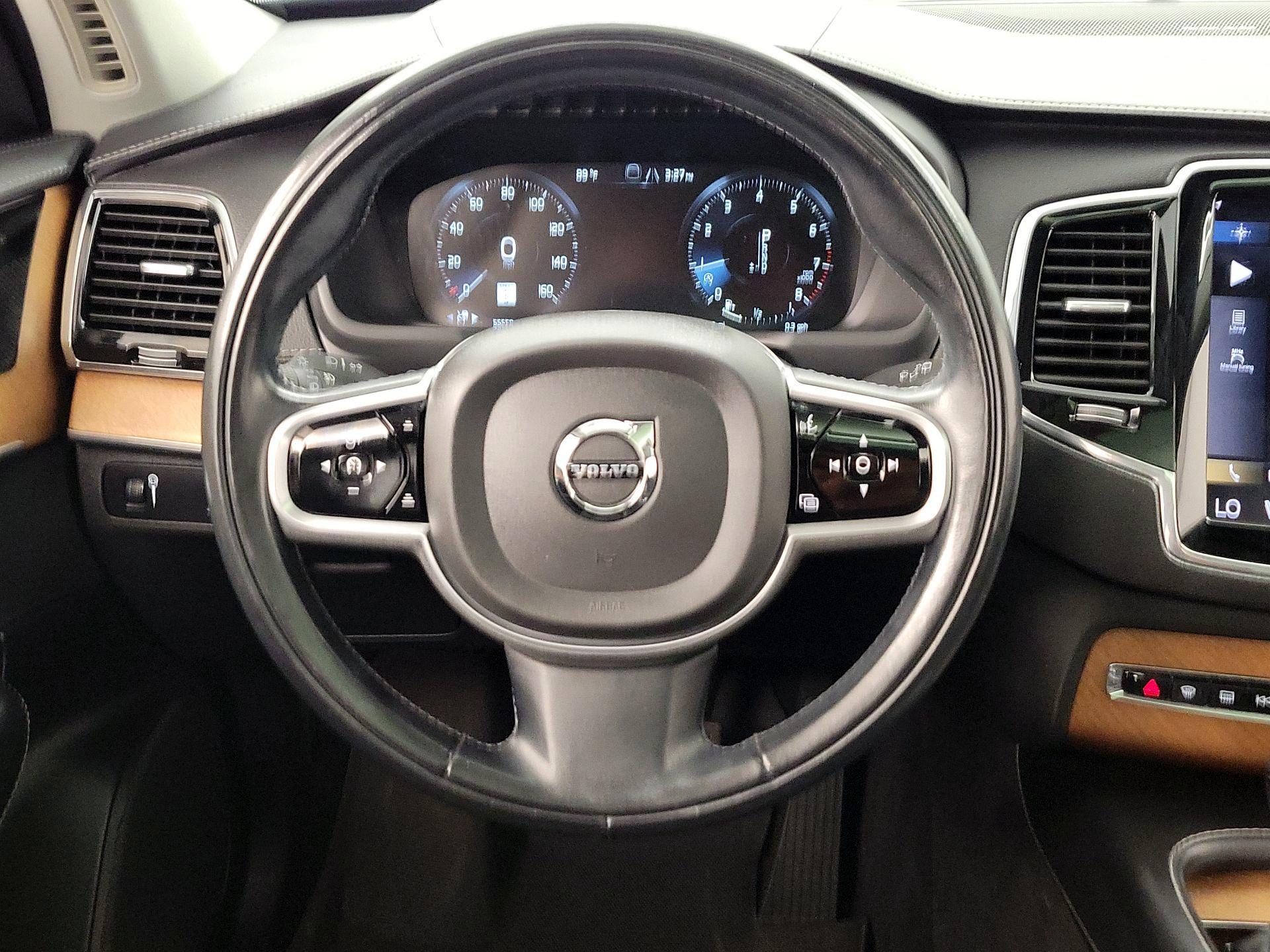 Thumbnail: 2020 Volvo XC90 - 10