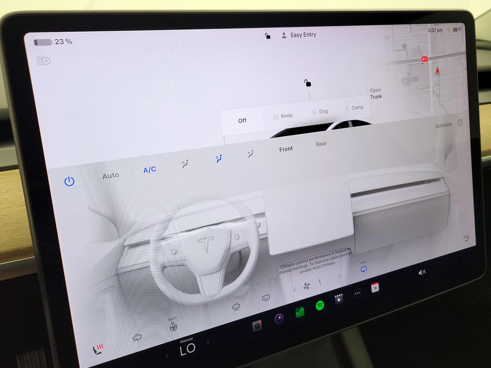 Thumbnail: 2023 Tesla Model 3 - 17