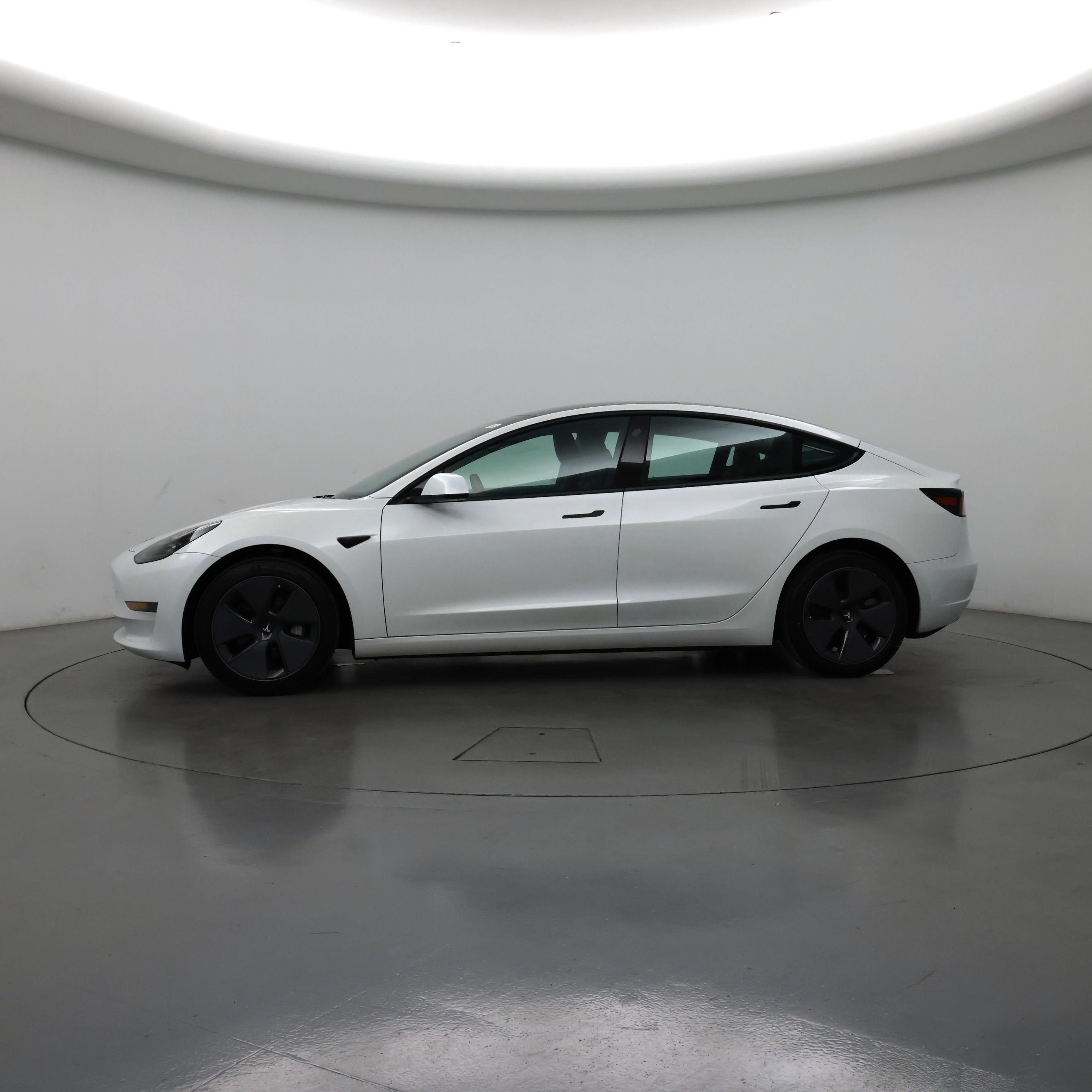 Thumbnail: 2023 Tesla Model 3 - 3
