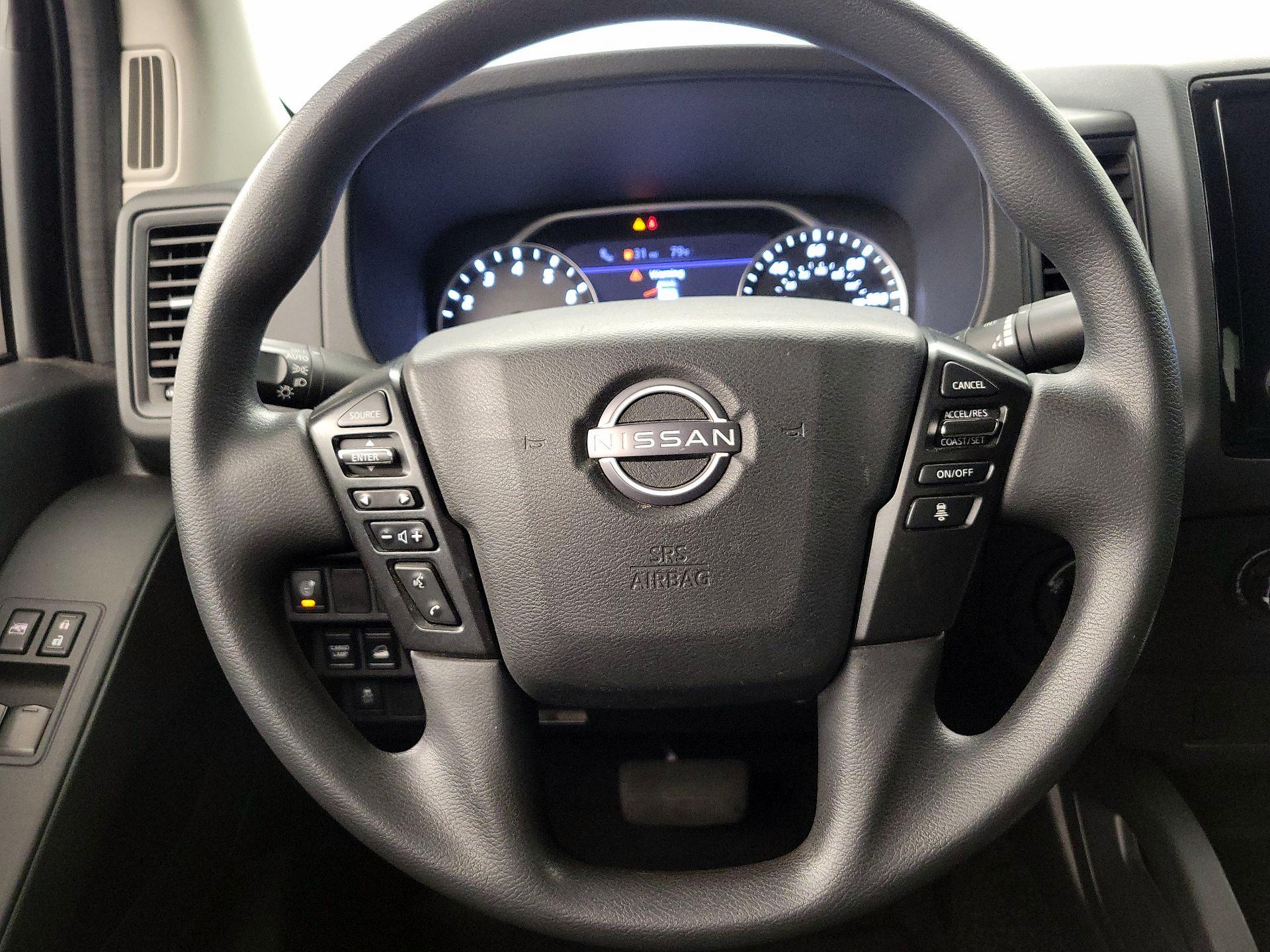 Thumbnail: 2022 Nissan Frontier - 10