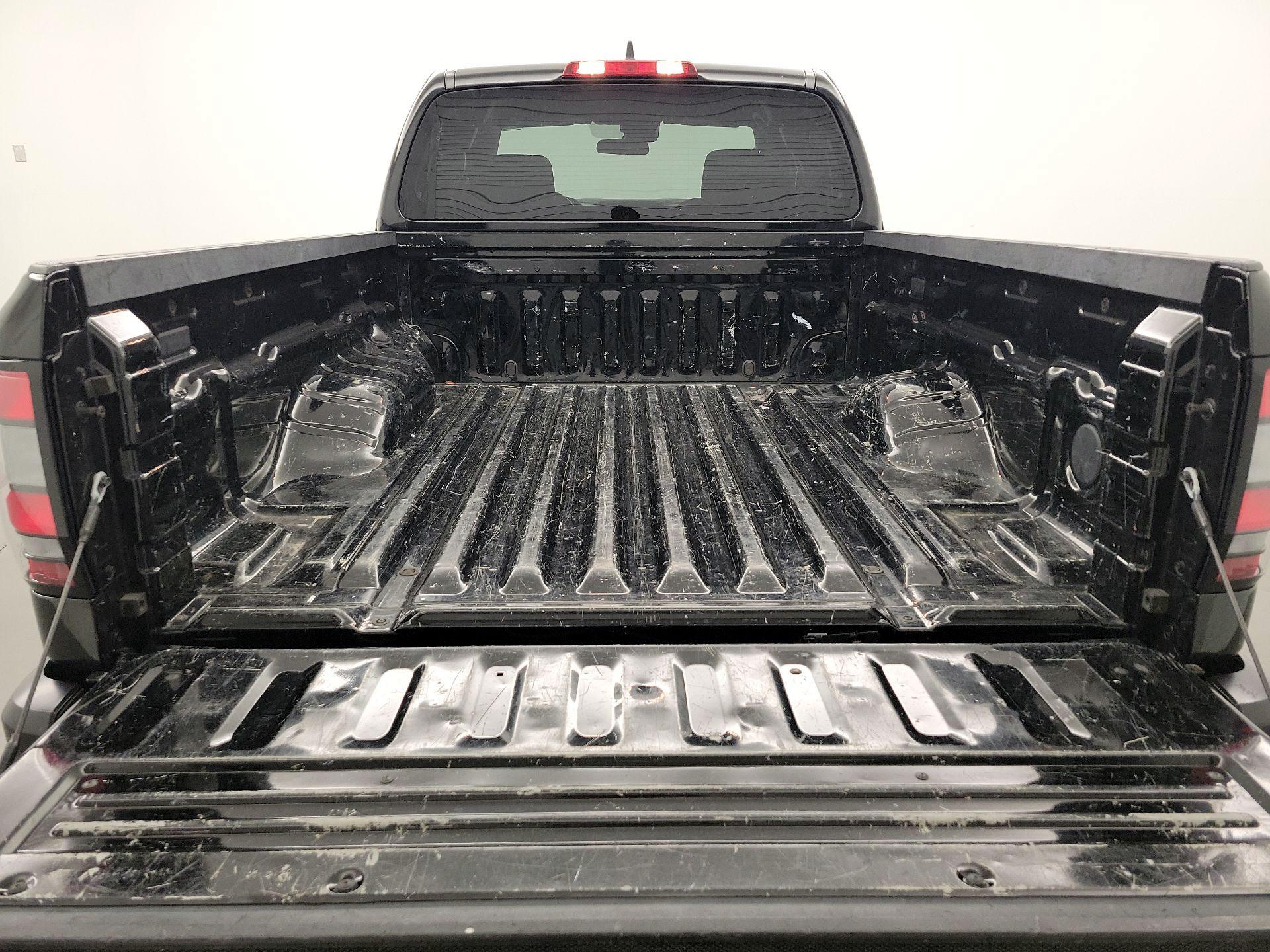 Thumbnail: 2022 Nissan Frontier - 20