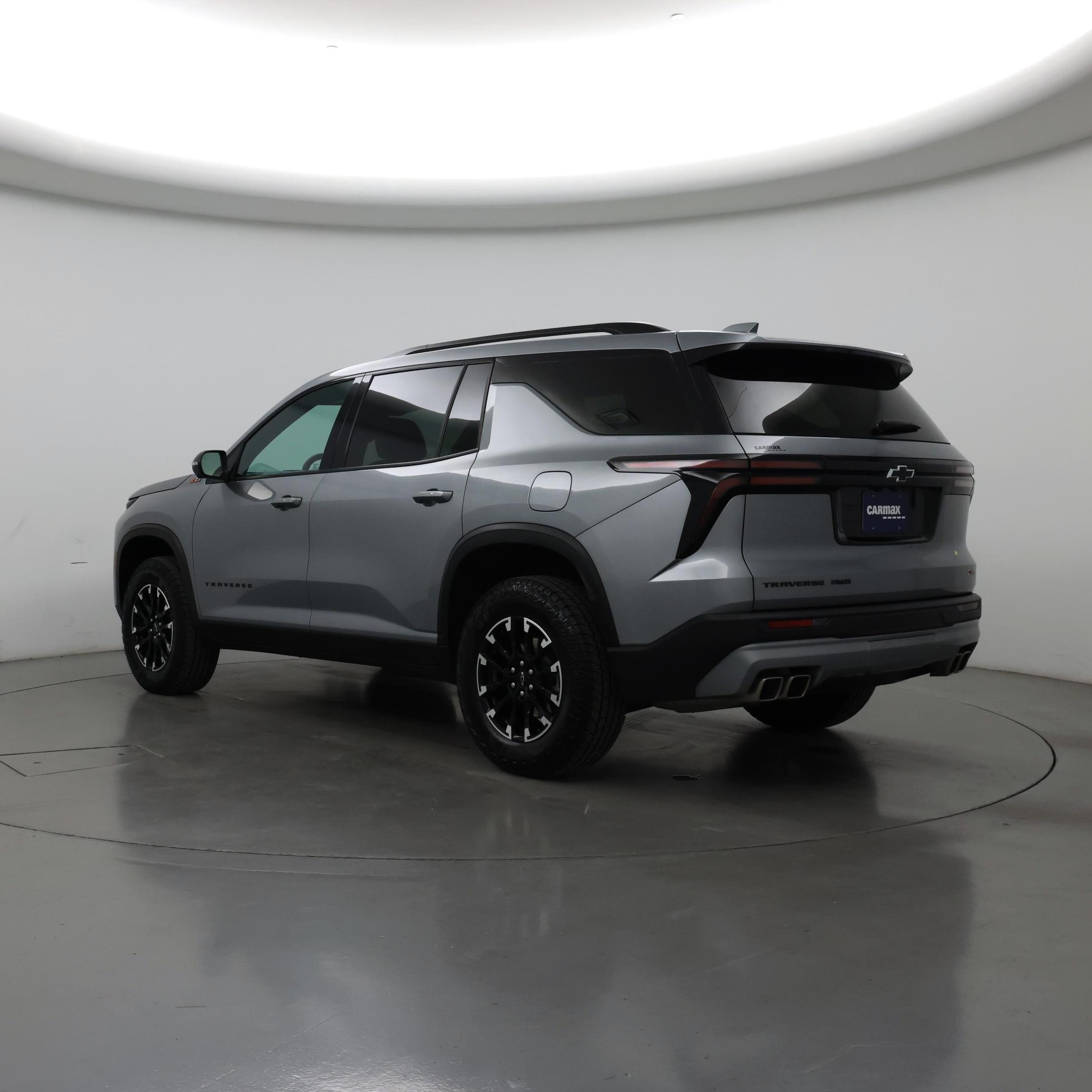 Thumbnail: 2024 Chevrolet Traverse - 2
