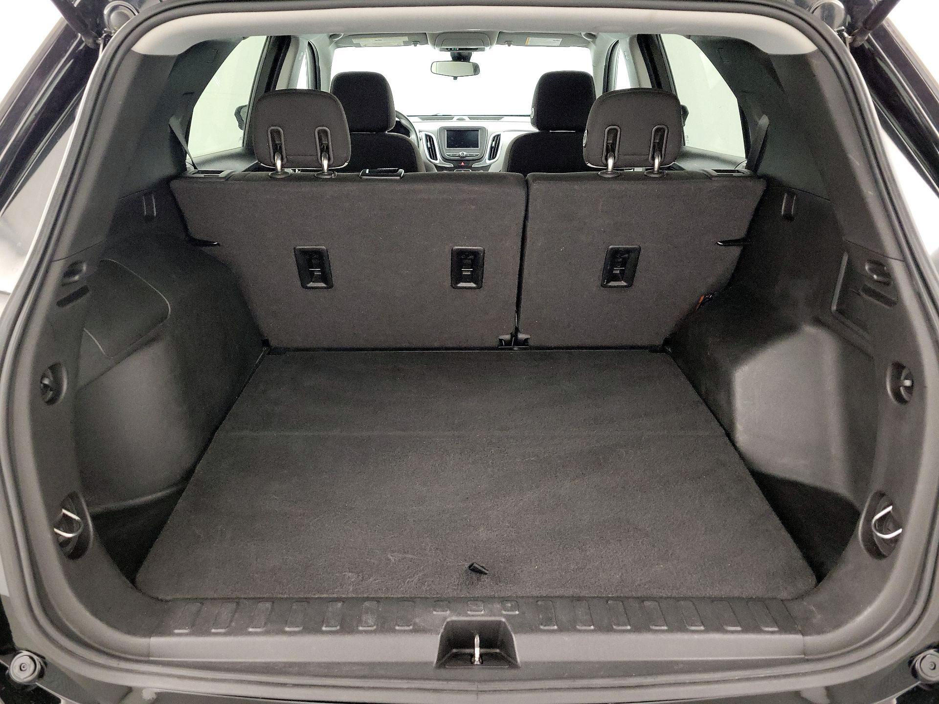 Thumbnail: 2020 Chevrolet Equinox - 20