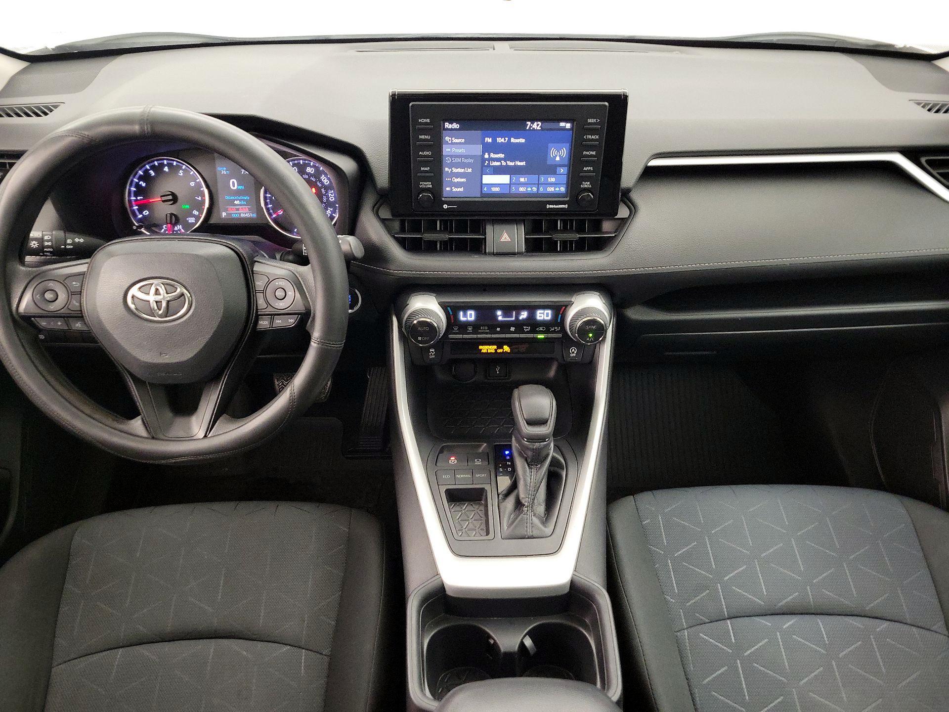 Thumbnail: 2020 Toyota RAV4 - 9