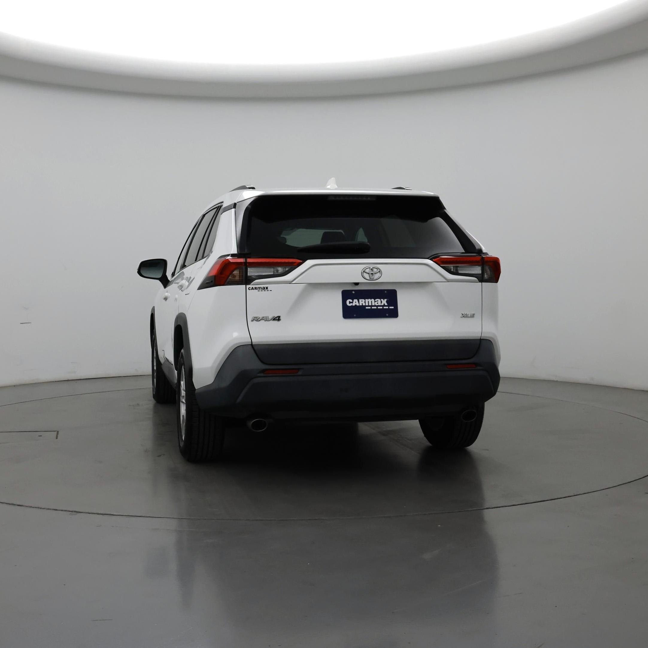 Thumbnail: 2020 Toyota RAV4 - 6