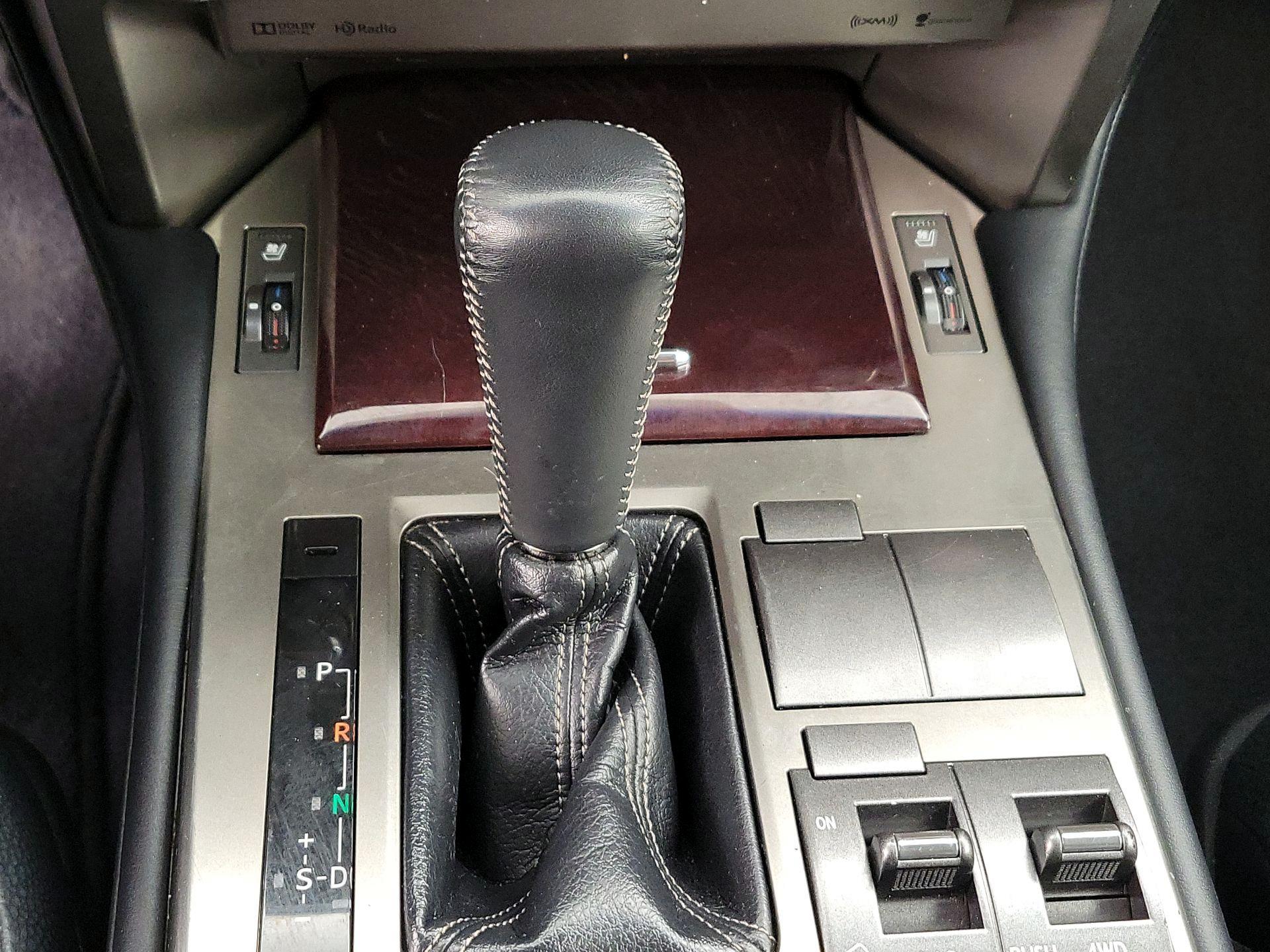 Thumbnail: 2016 Lexus GX - 18