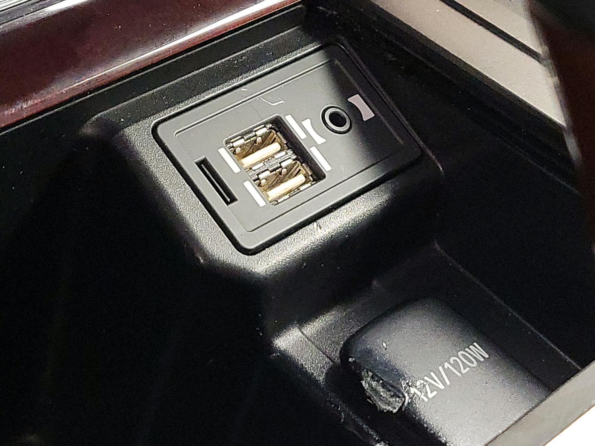 Thumbnail: 2016 Lexus GX - 19