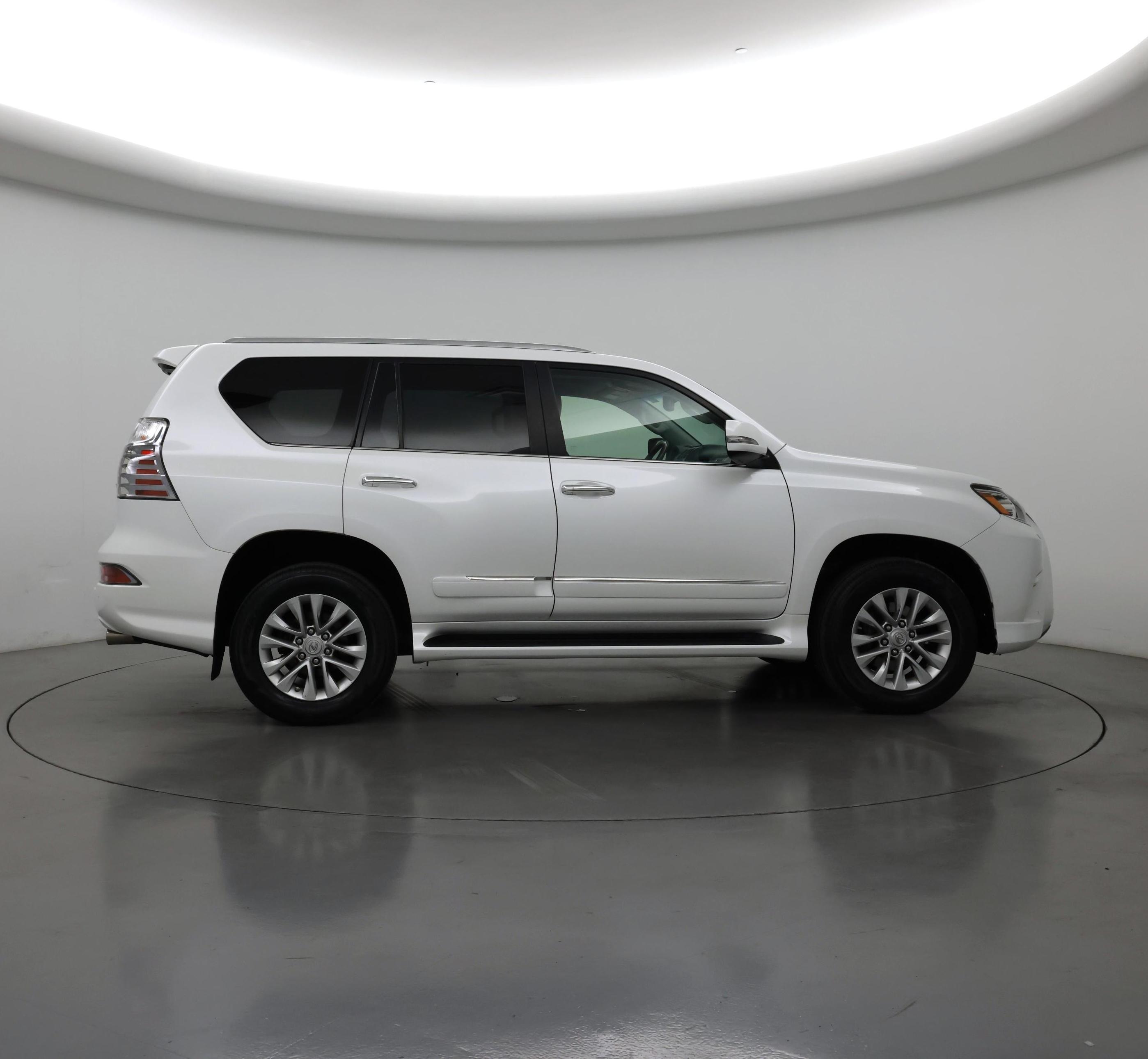 Thumbnail: 2016 Lexus GX - 7